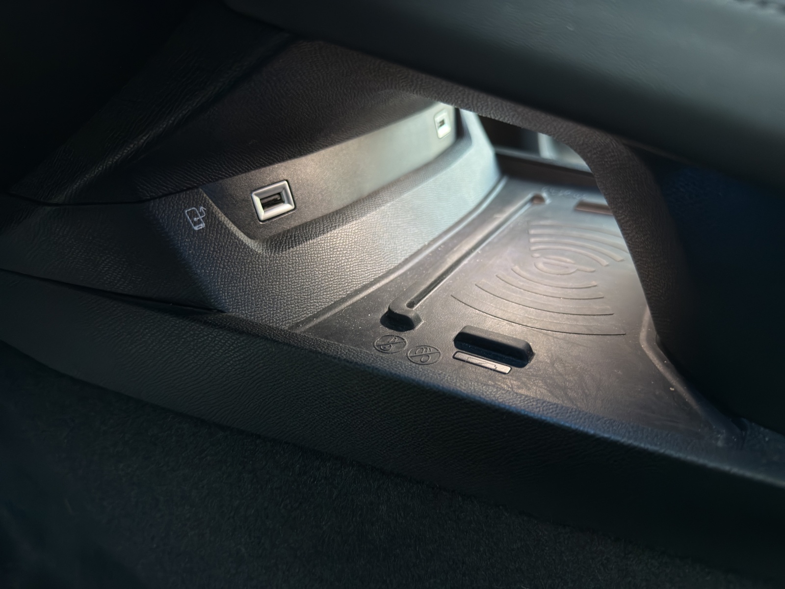 PEUGEOT 508 SW Hybrid4 360 e Sport Engineered-image-26