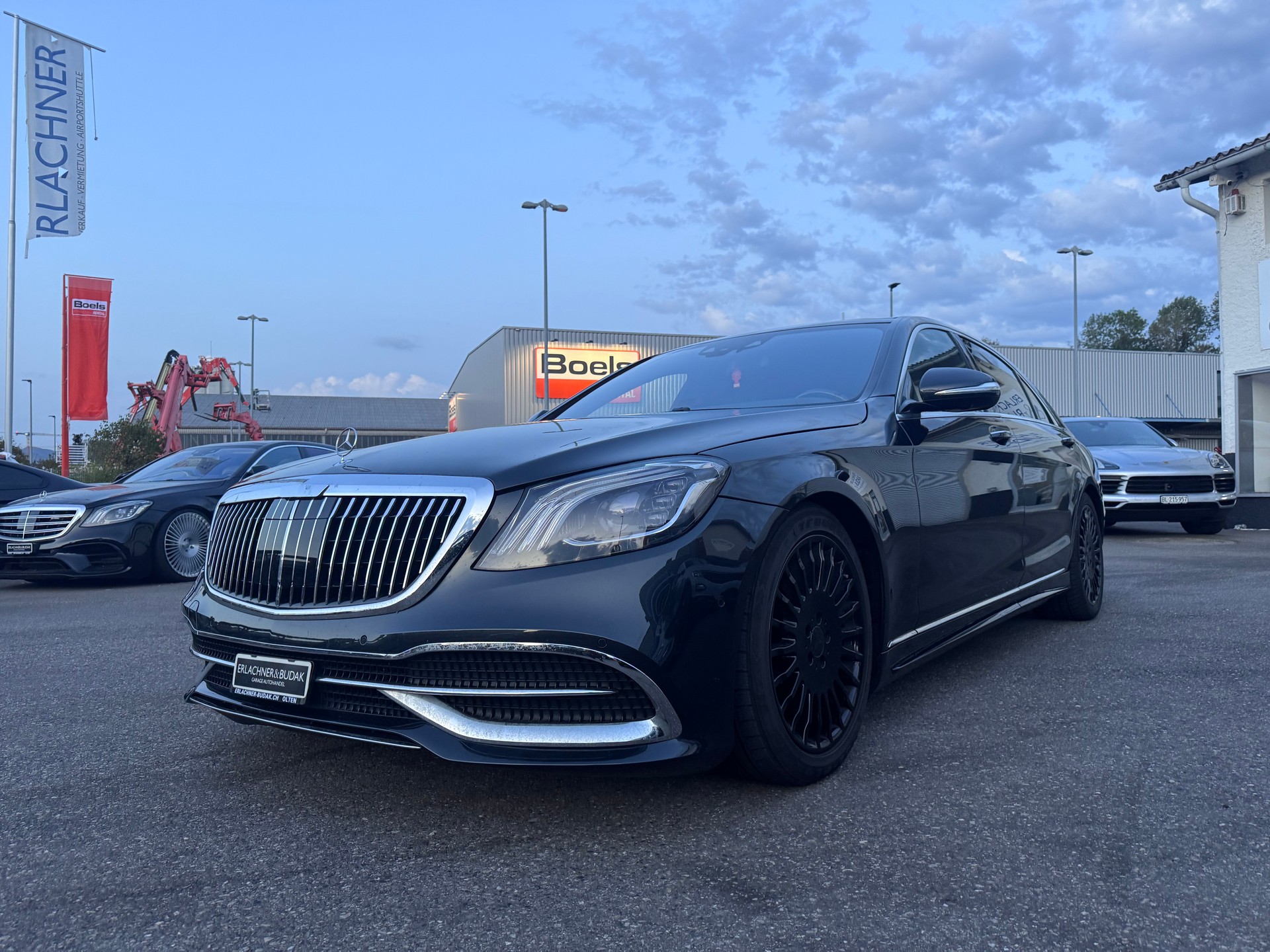 MERCEDES-BENZ S 300 L BlueTEC Hybrid 7G-Tronic-showroom-element-1