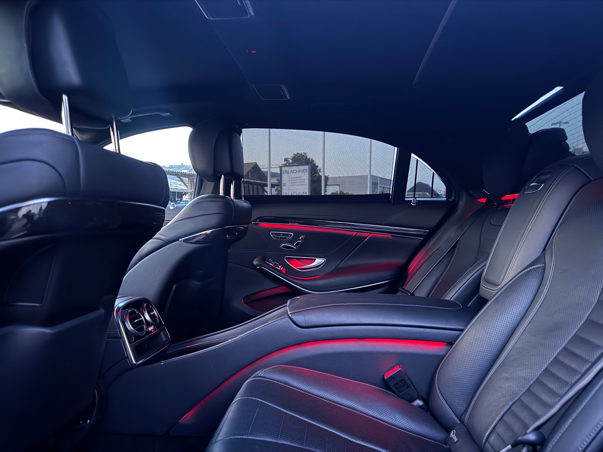 MERCEDES-BENZ S 300 L BlueTEC Hybrid 7G-Tronic-image-7