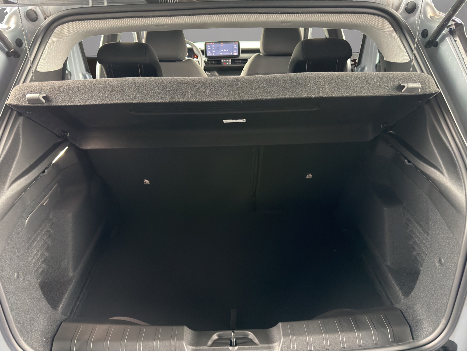 JEEP Avenger 1.2 Turbo MHEV Longitude-image-18