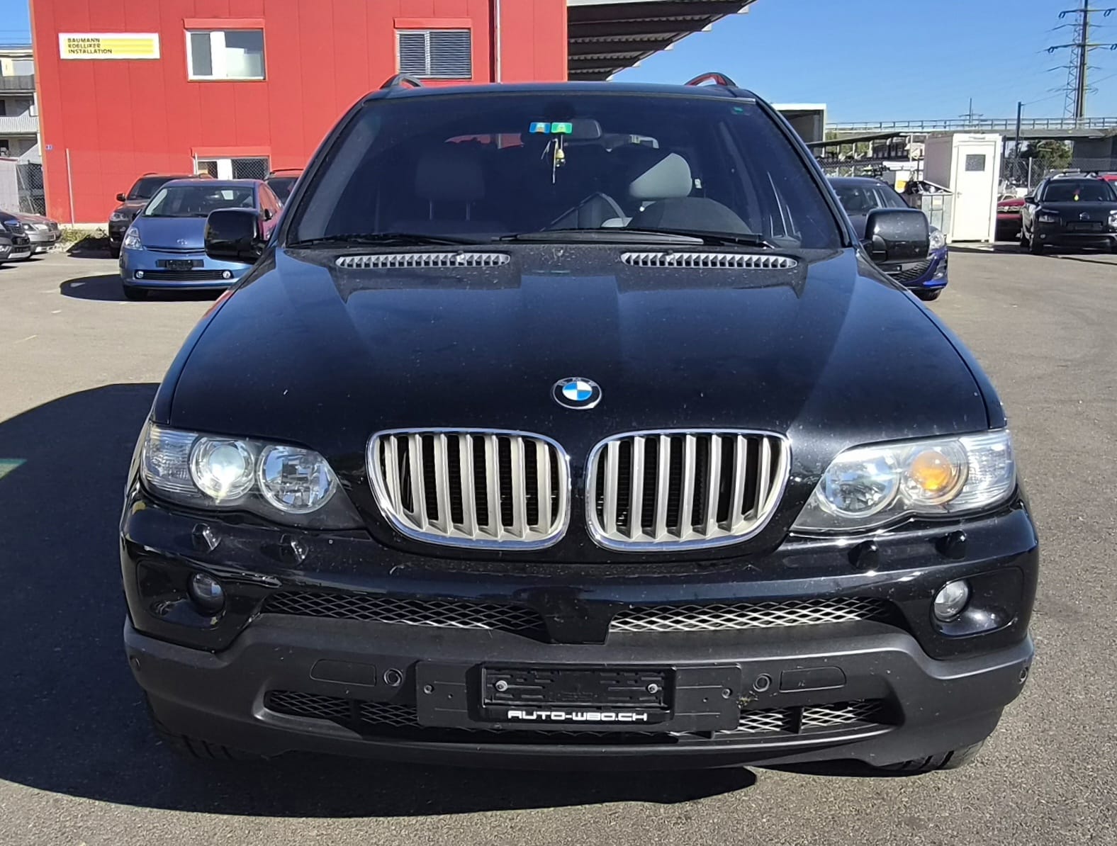 BMW X5 4.4i-image-2