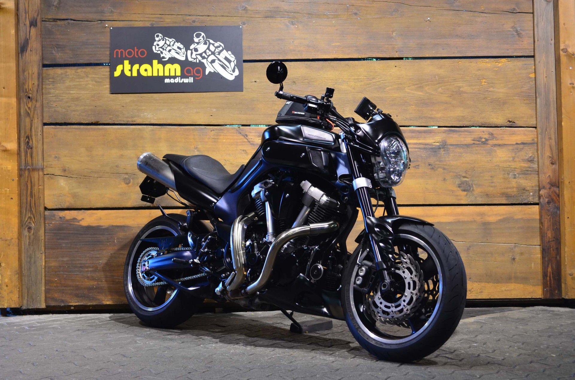 YAMAHA MT-01-image-0