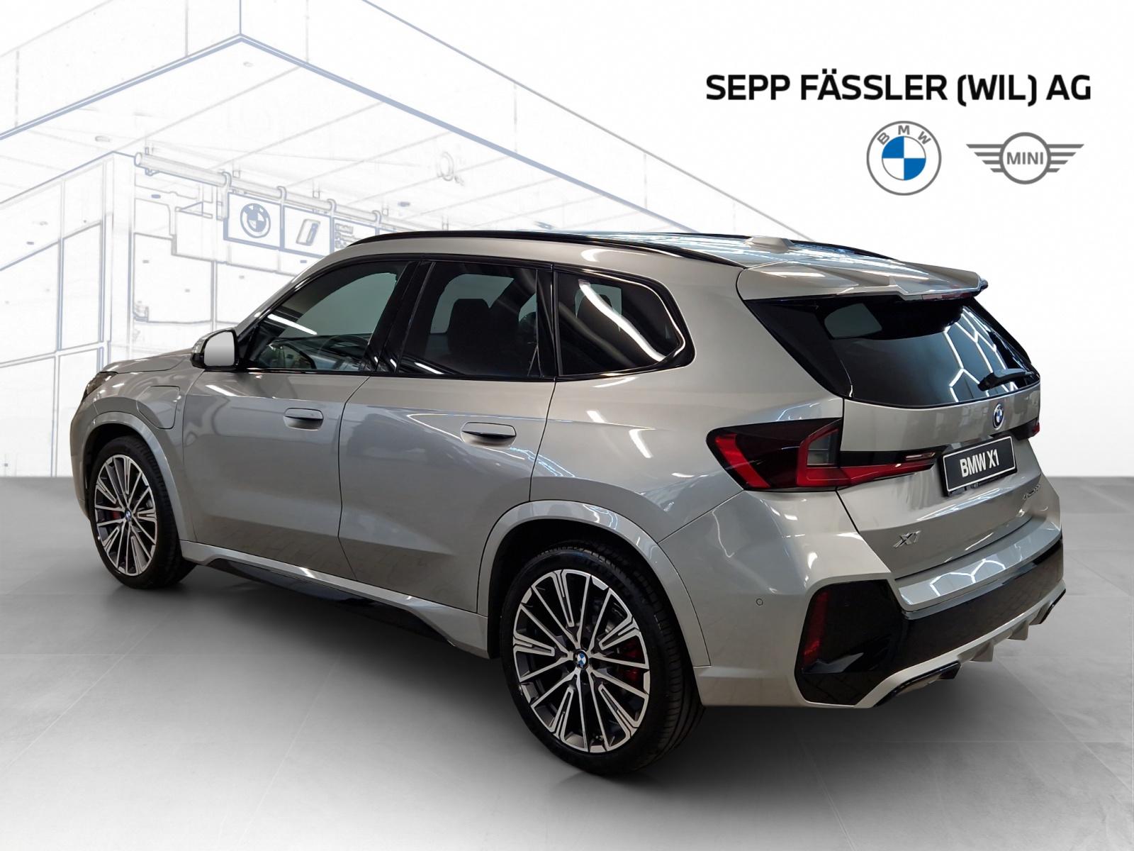 BMW X1 xDrive30e M Sport Pro-showroom-element-2