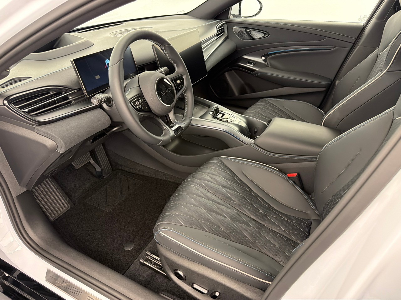 BYD Seal 82,5 kWh Excellence-image-4