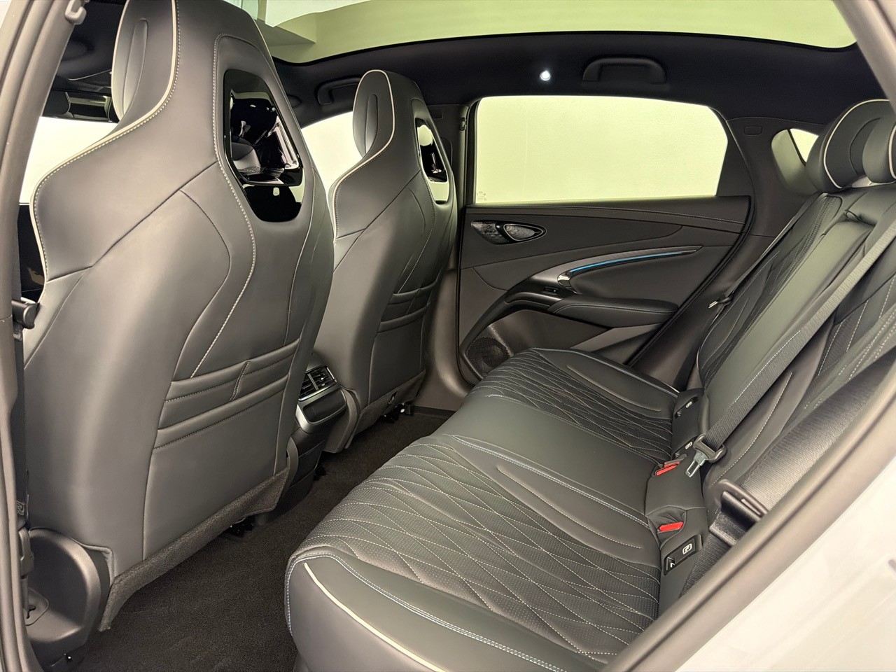 BYD Seal 82,5 kWh Excellence-image-5
