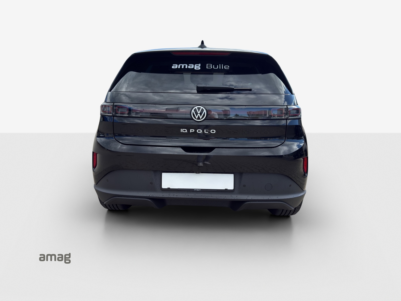 VW ID.Polo 52 kWh Life Edition One-showroom-element-3