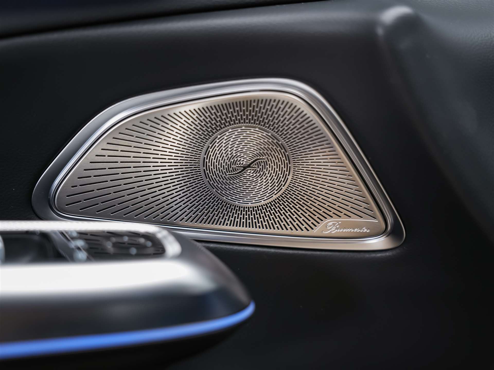 MERCEDES-BENZ E 200 AMG Line 9G-Tronic *Superscreen*Werksgarantie*Burmester*-image-23