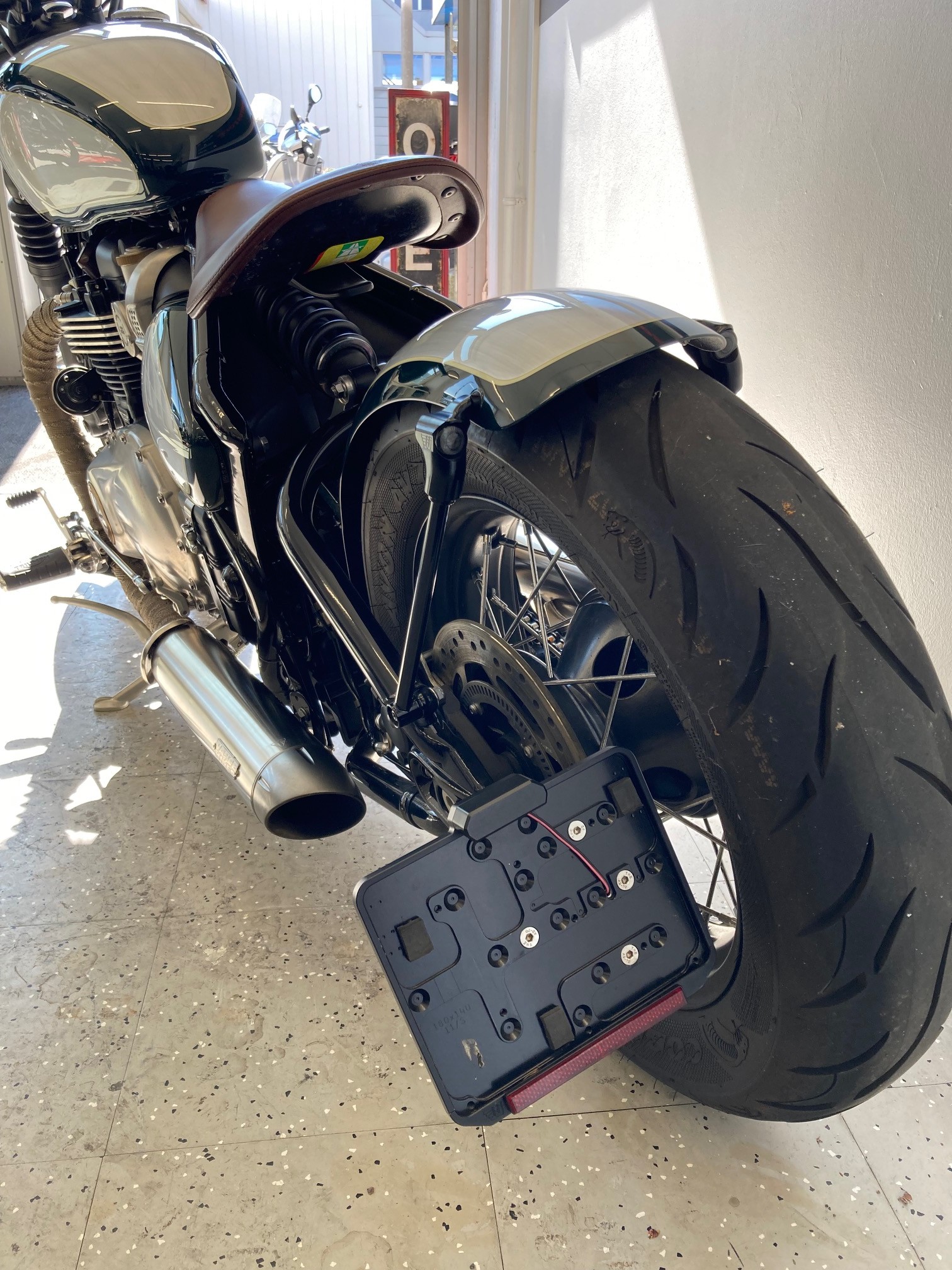 TRIUMPH Bonneville 1200  Bobber ABS-image-5