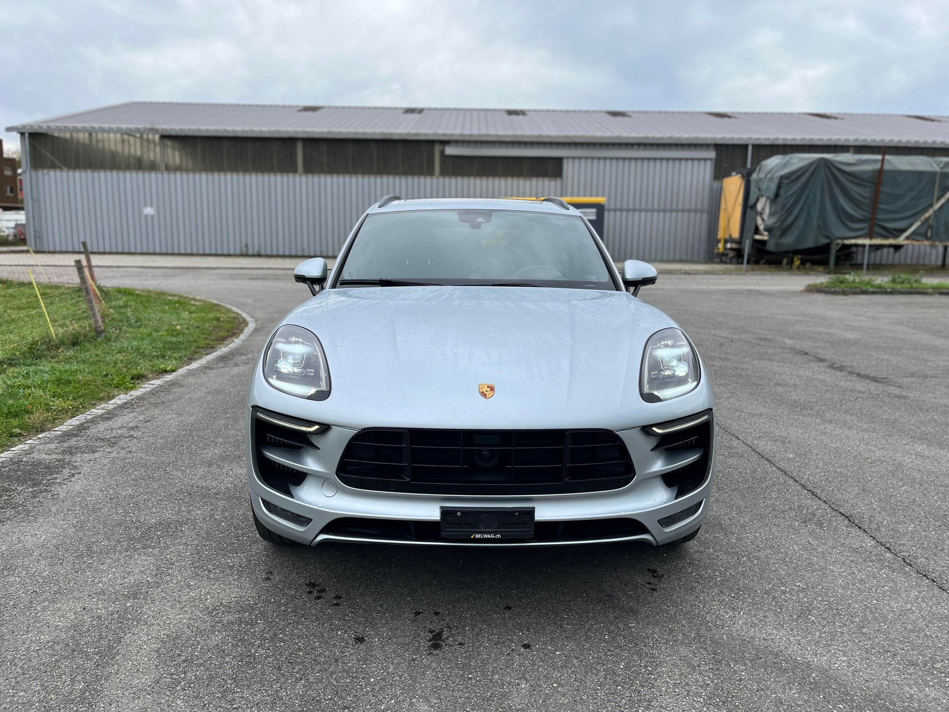 PORSCHE Macan Turbo PDK-image-2