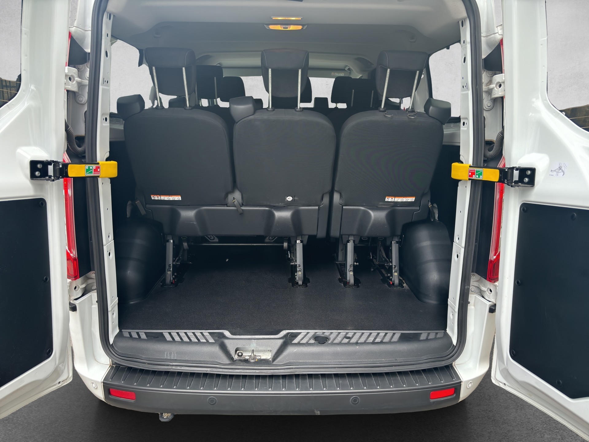 FORD Transit Custom Kombi 320 L1H1 Trend-image-11
