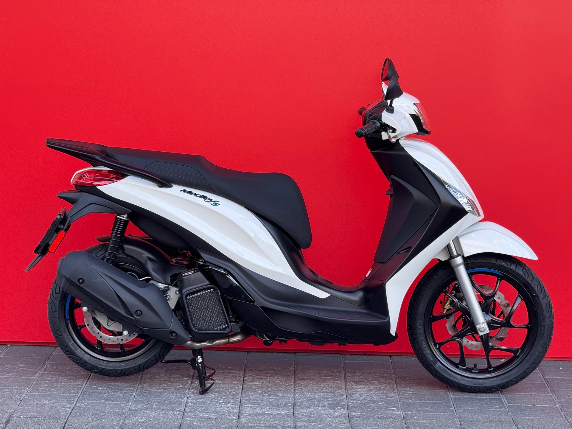 PIAGGIO Medley 200 Sport ABS E5+-image-0