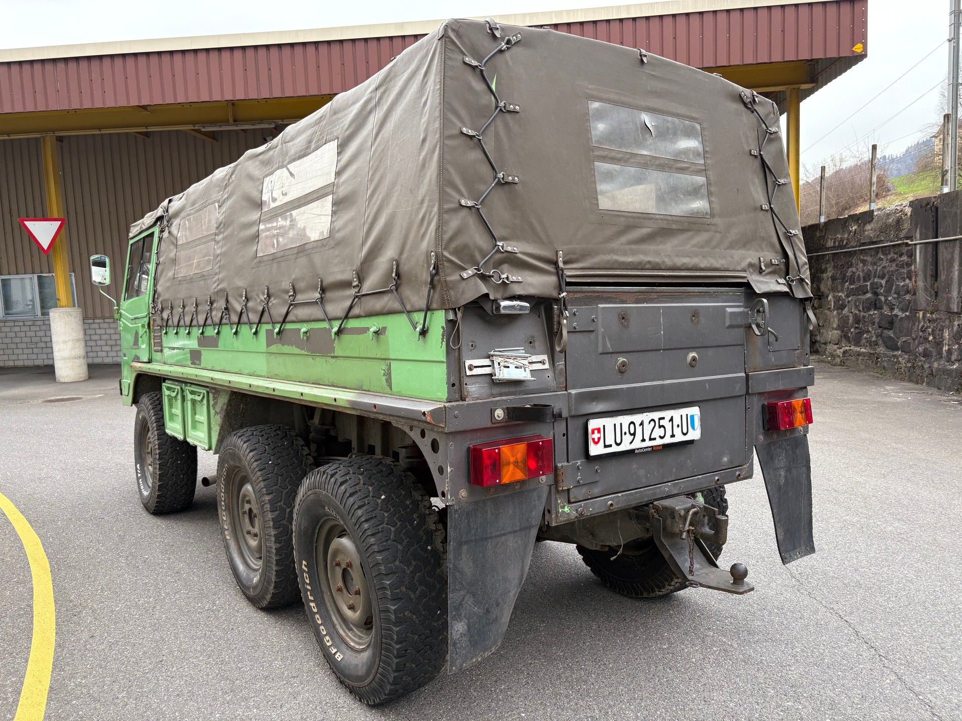 PINZGAUER 712 6x6-image-4