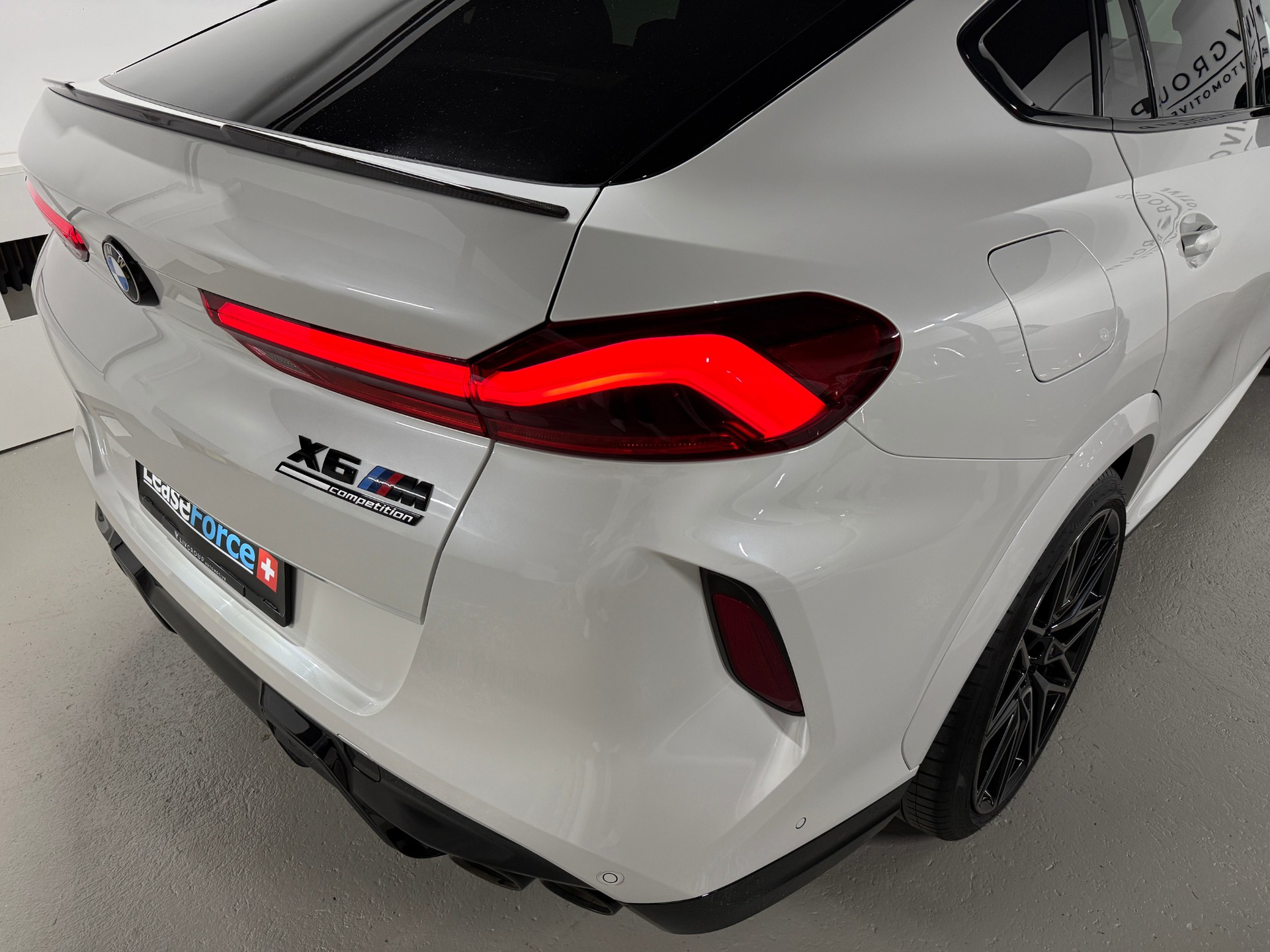 BMW X6M Steptronic M Competition-image-7