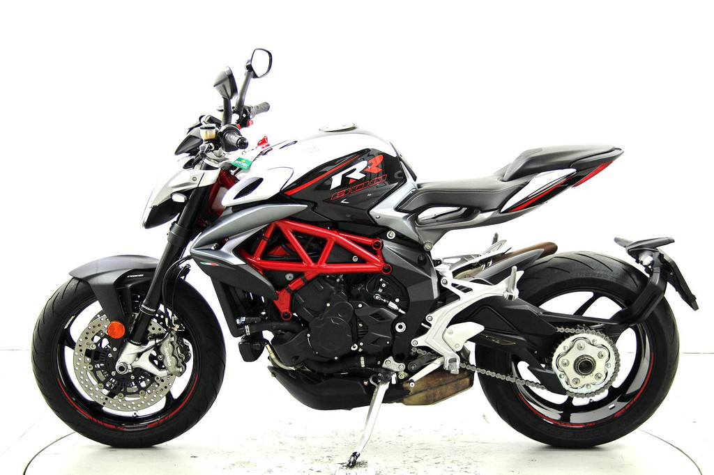 MV AGUSTA B3 Brutale 800 RR ABS-image-2