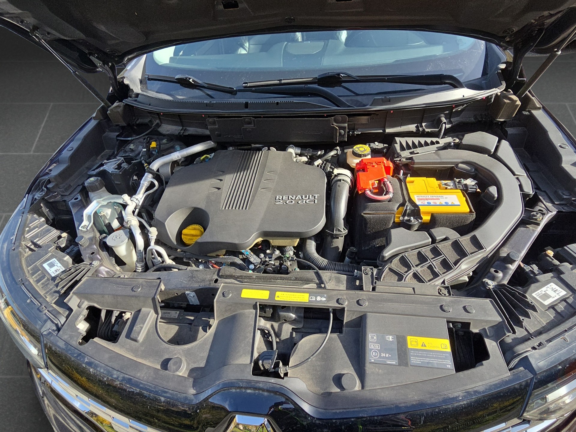 RENAULT Koleos 2.0 dCi Initiale 4WD Xtronic CVT-image-15