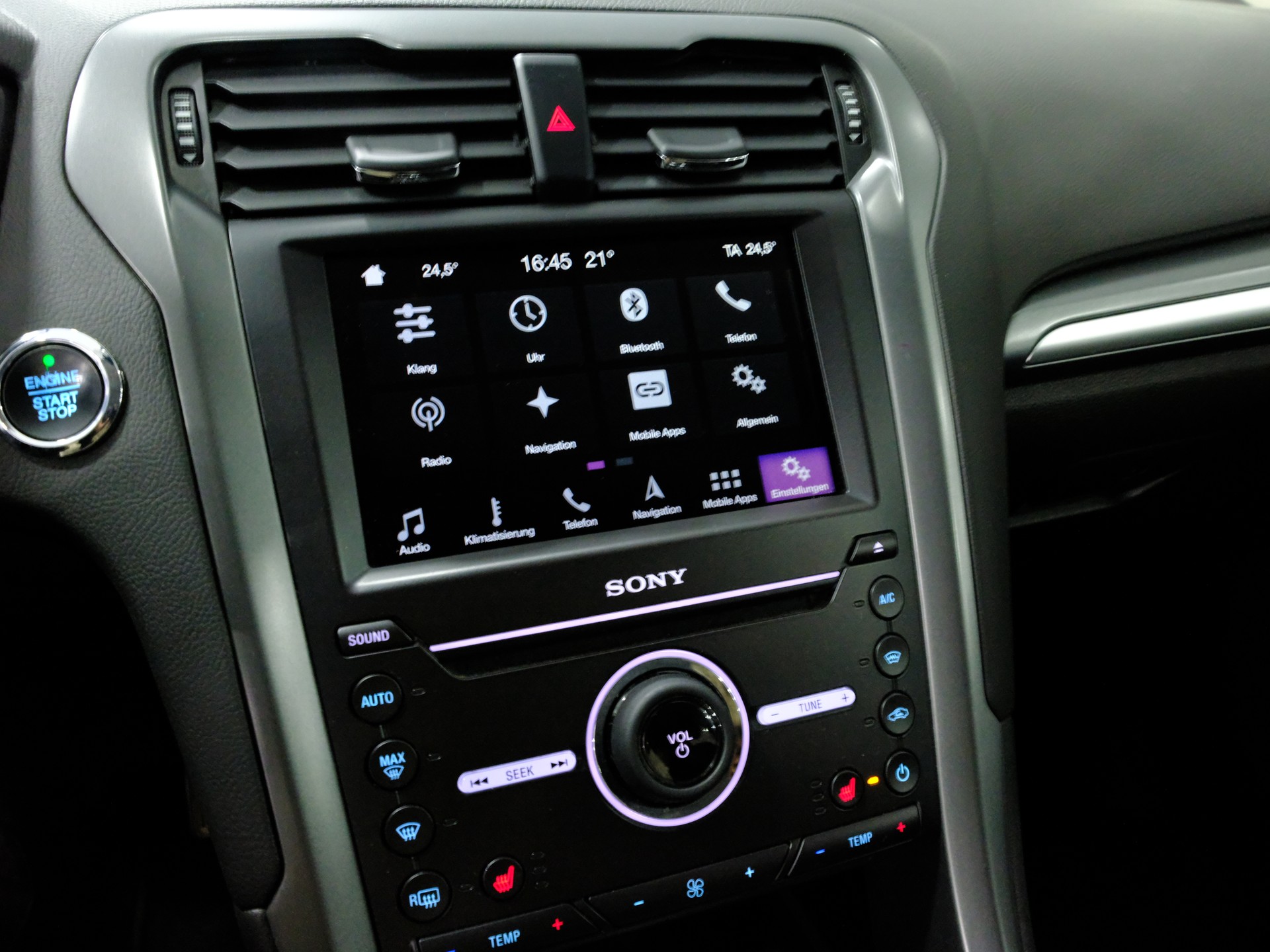 FORD Mondeo 2.0 TDCi Titanium AWD PowerShift-image-17