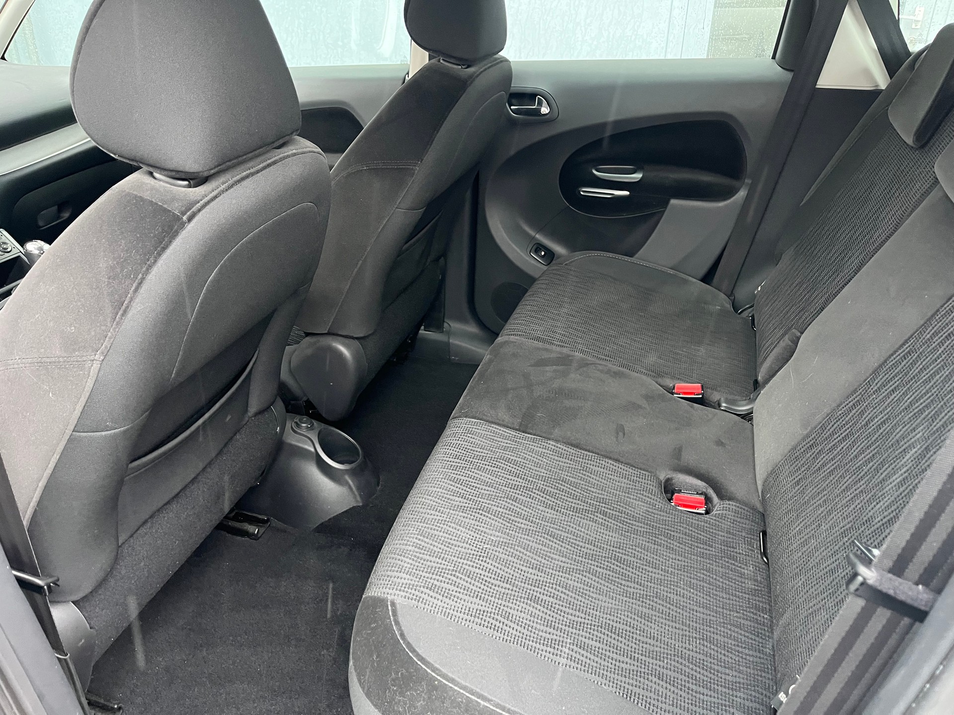 CITROEN C3 Picasso 1.6i 16V Exclusive EGS6-image-7