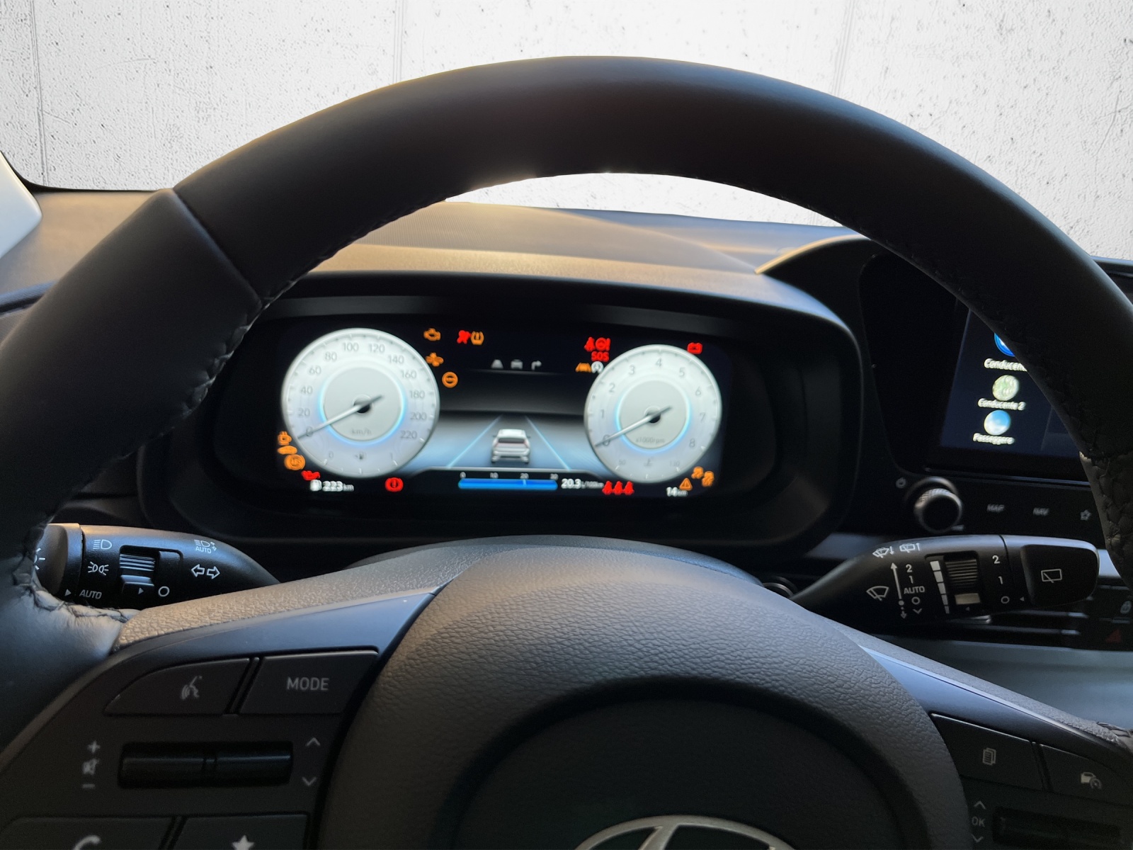 HYUNDAI Bayon 1.0 T-GDi Amplia DCT-image-10