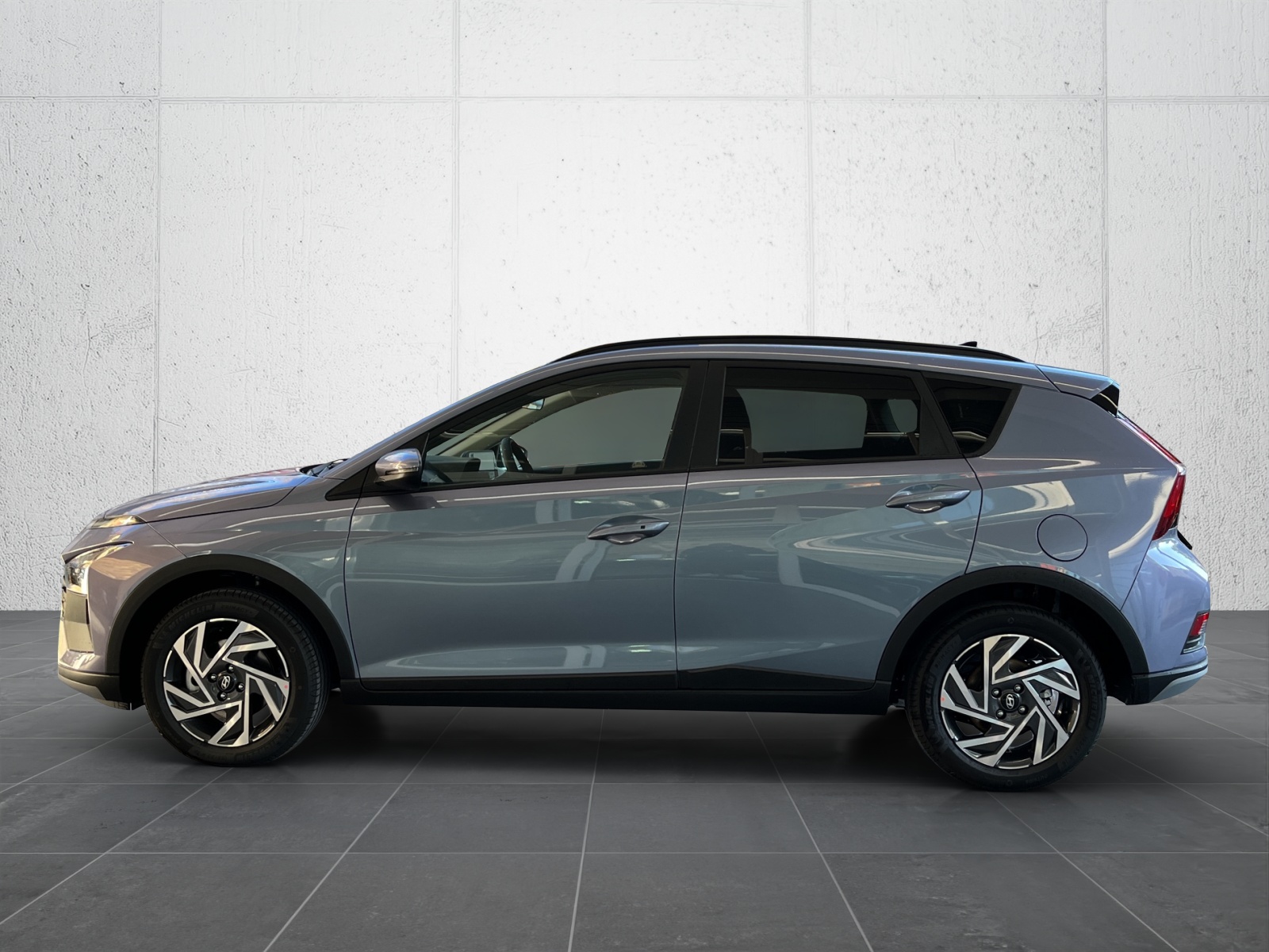 HYUNDAI Bayon 1.0 T-GDi Amplia DCT-image-2