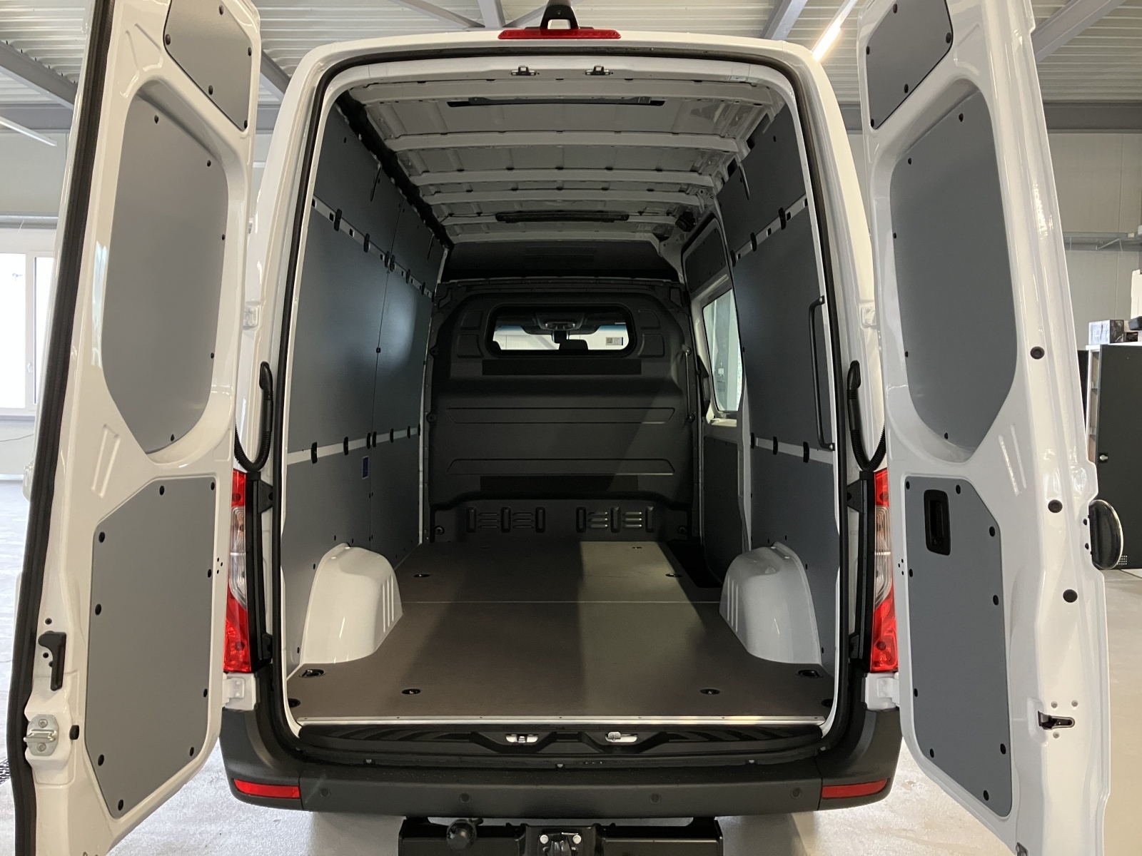 MERCEDES-BENZ Sprinter 317 CDI PRO KA S-image-4