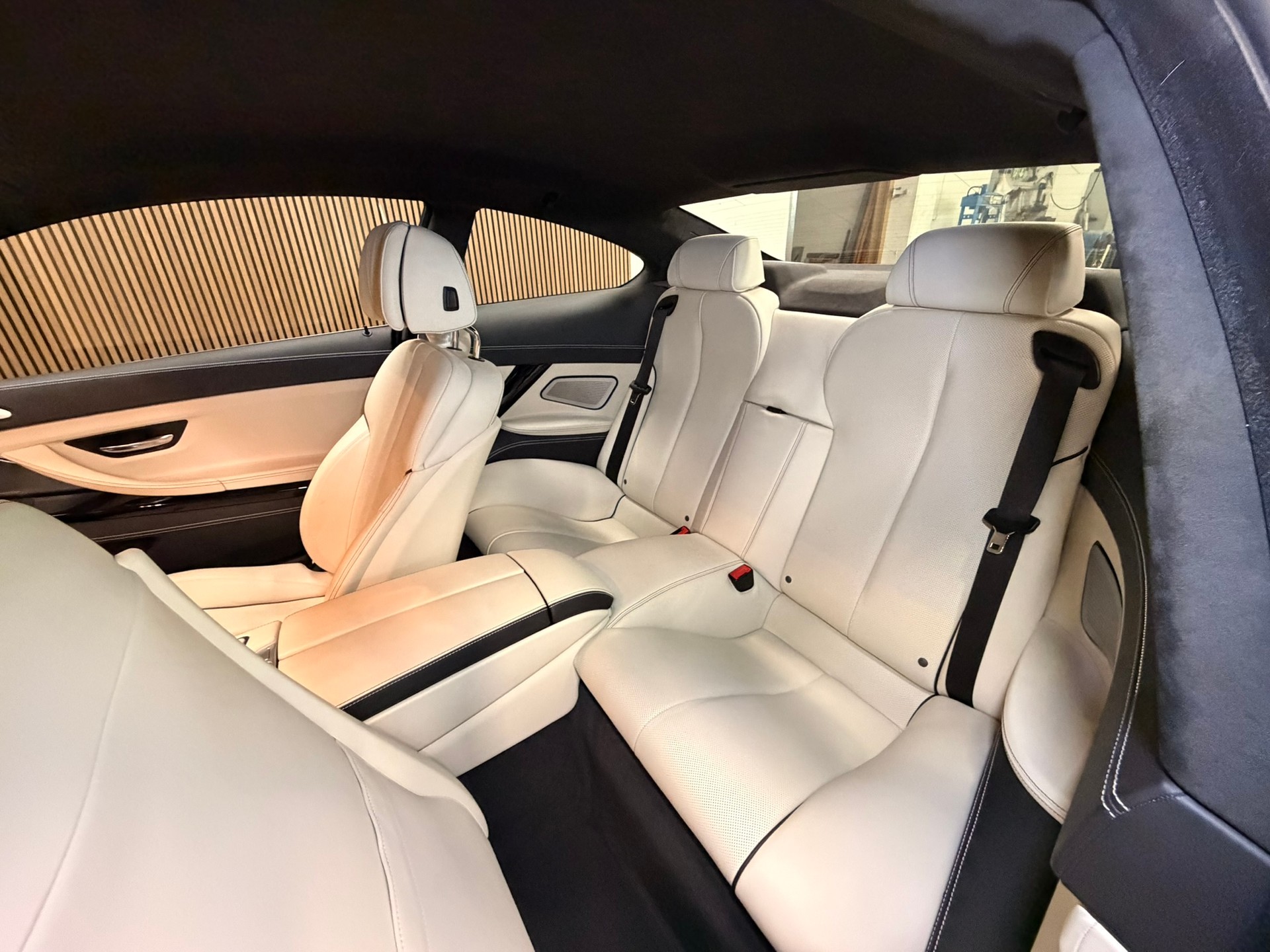 BMW 650i Coupé xDrive-image-22