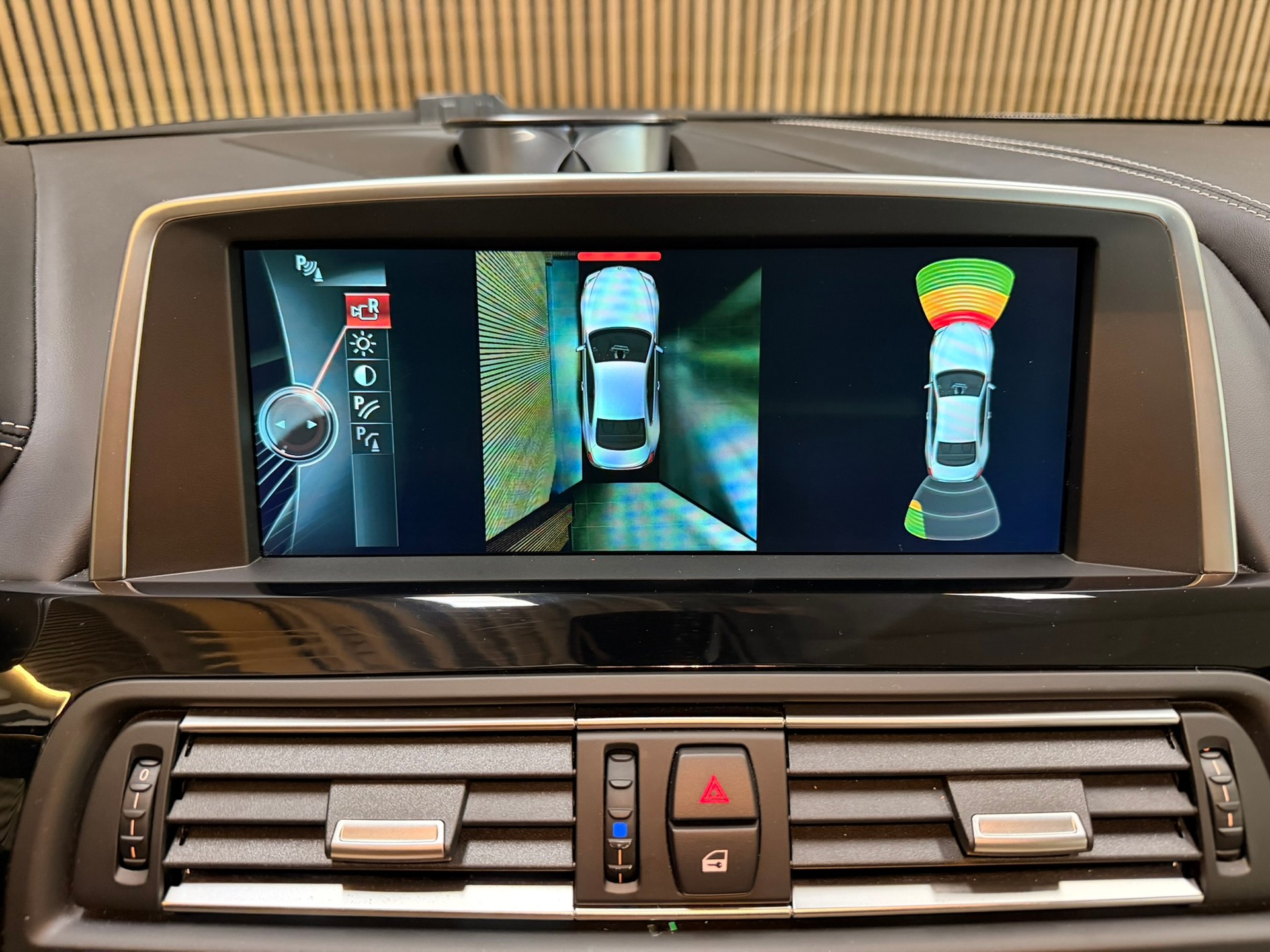 BMW 650i Coupé xDrive-image-28