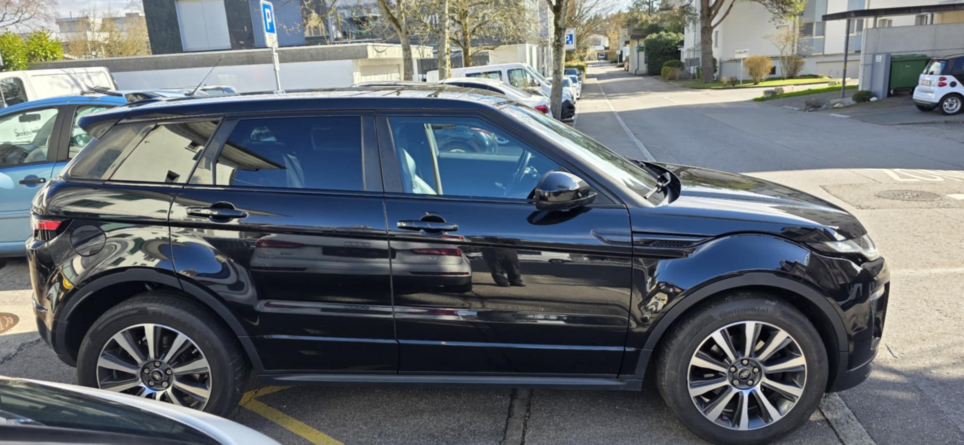 LAND ROVER Range Rover Evoque 2.0 TD4 Pure AT9-image-6