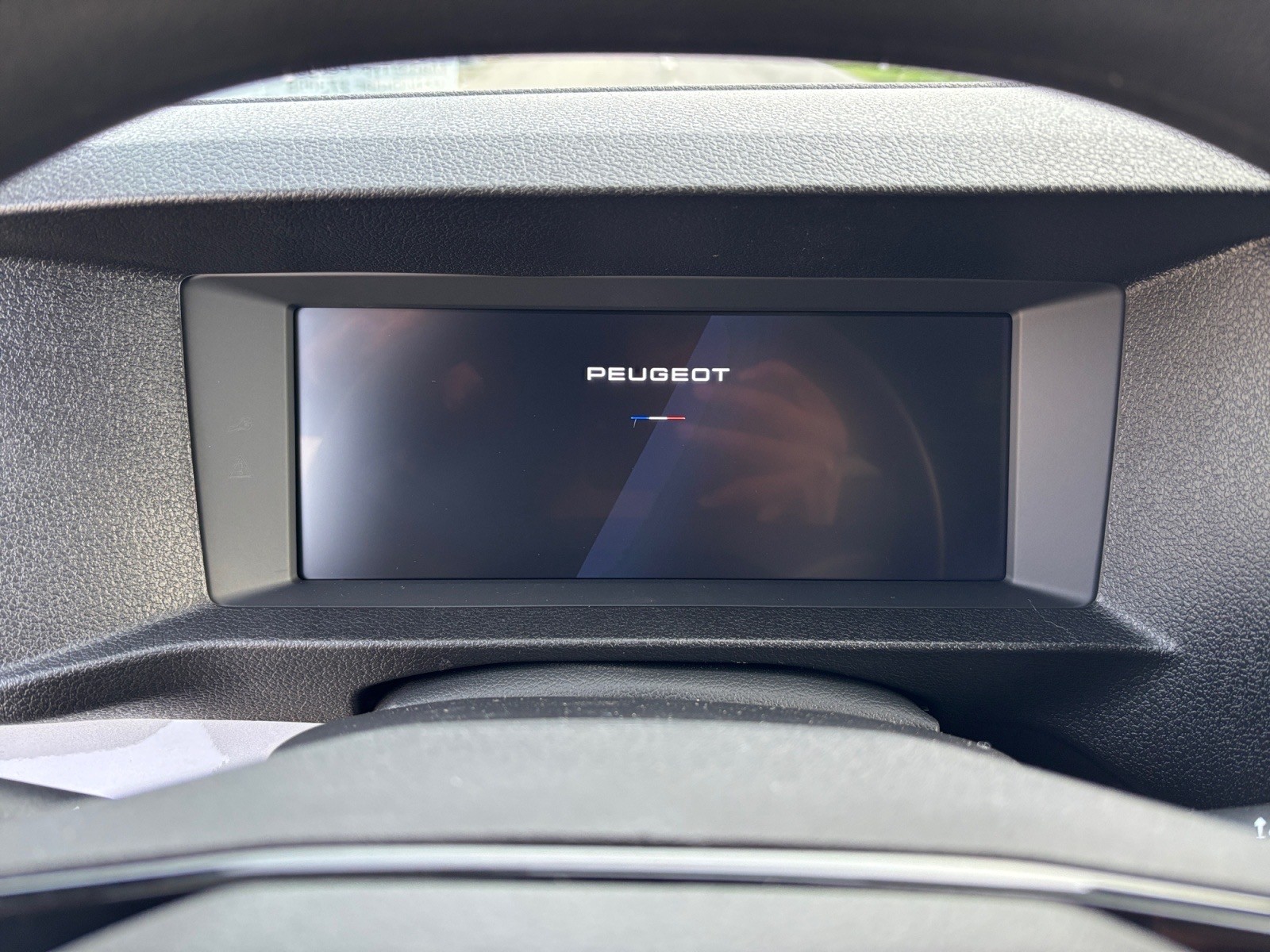 PEUGEOT Expert 2.2 BlueHDi 150 S&S Long EAT8-image-11