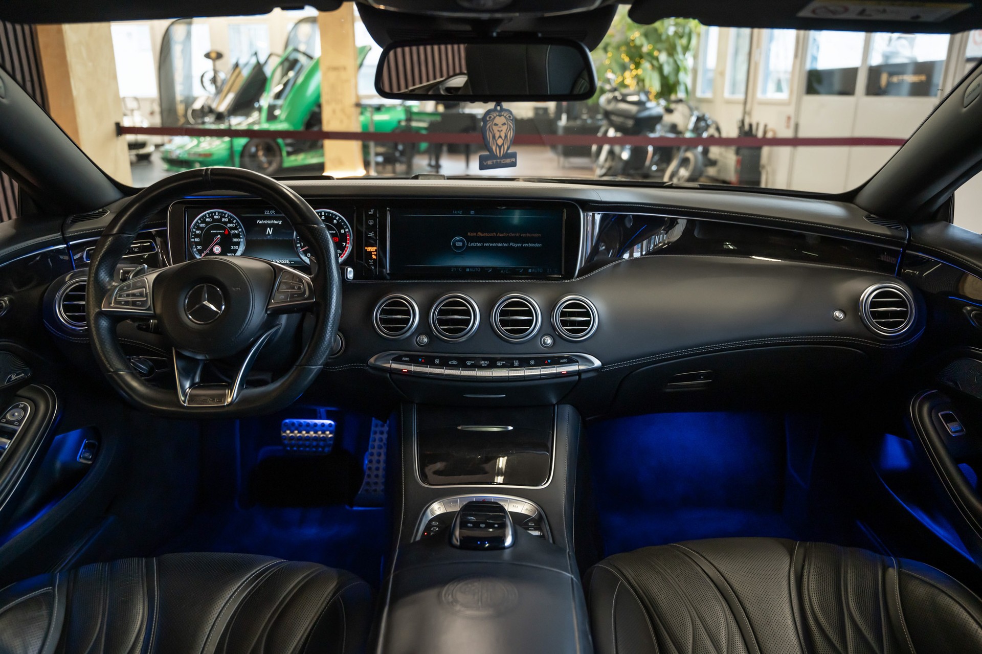 MERCEDES-BENZ S 65 AMG 7G-Tronic-image-9