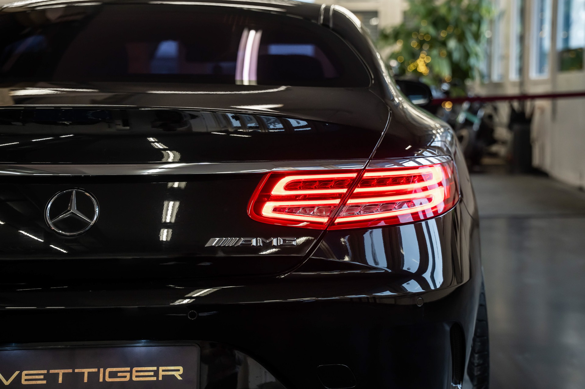 MERCEDES-BENZ S 65 AMG 7G-Tronic-image-7