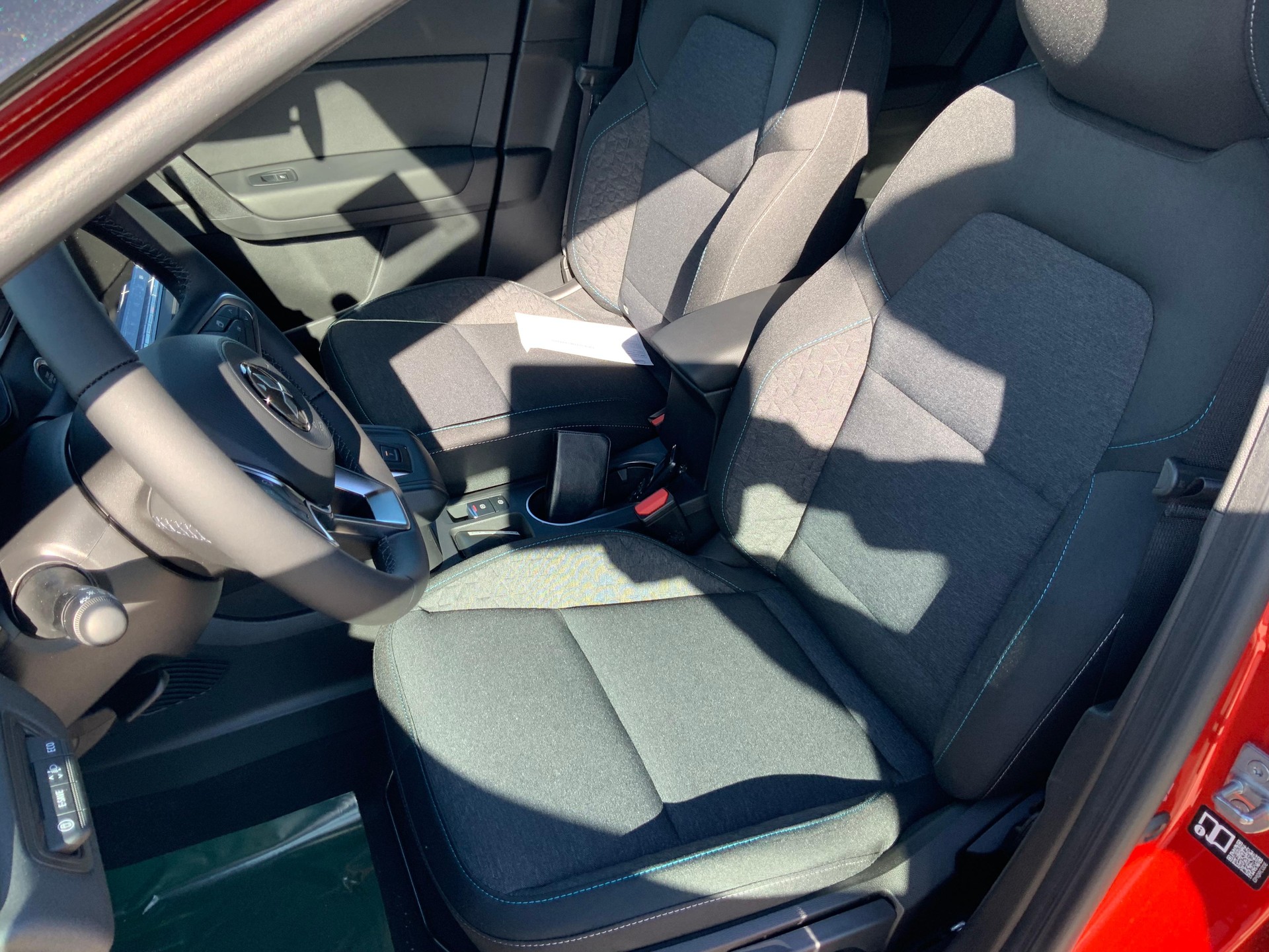 MITSUBISHI ASX 1.8 HEV Sport-image-7