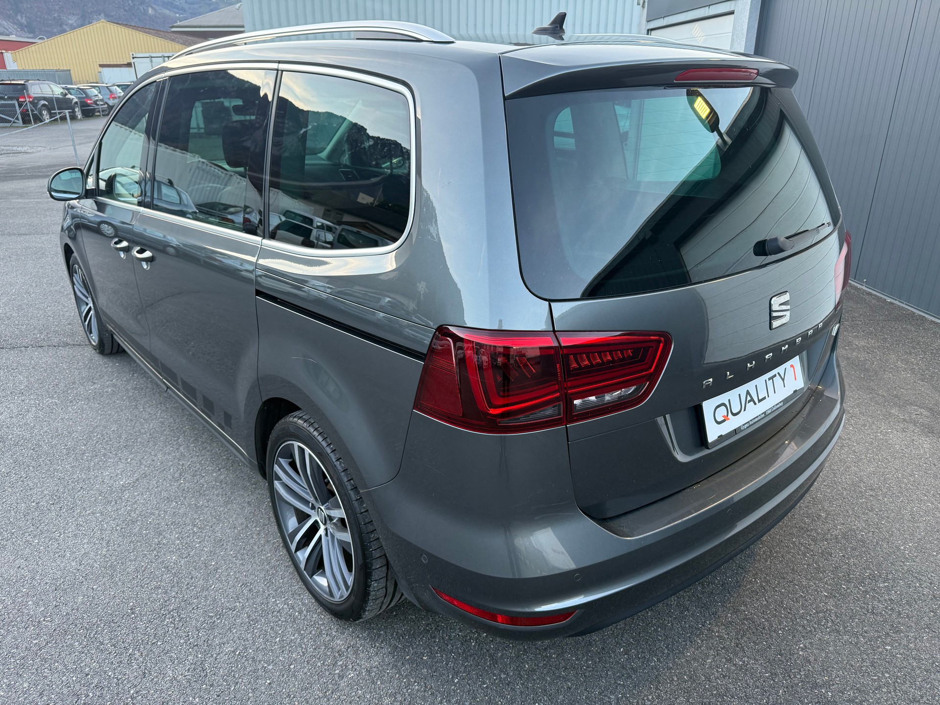 SEAT Alhambra 2.0 TDI FR Line-image-2