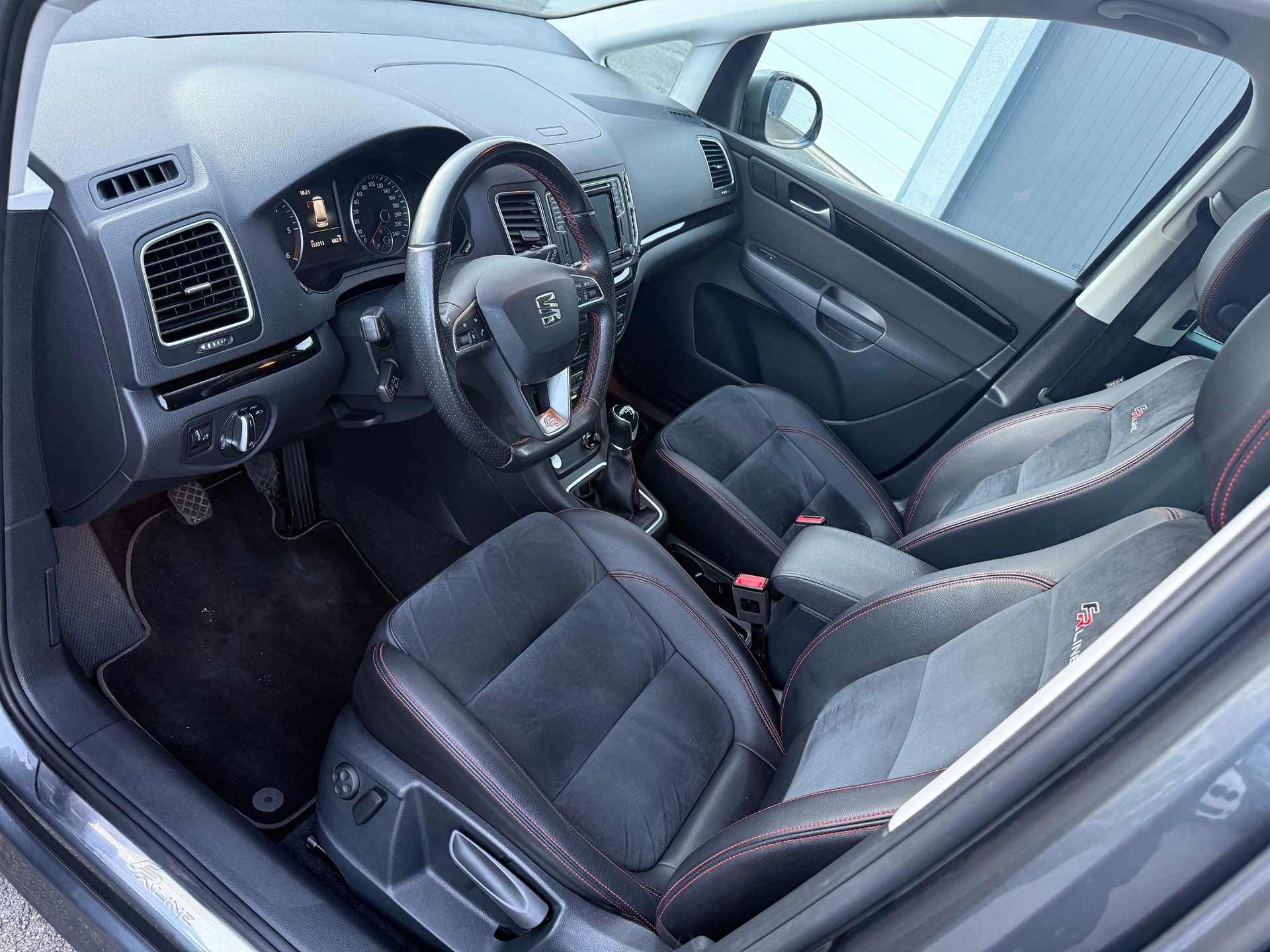 SEAT Alhambra 2.0 TDI FR Line-image-7
