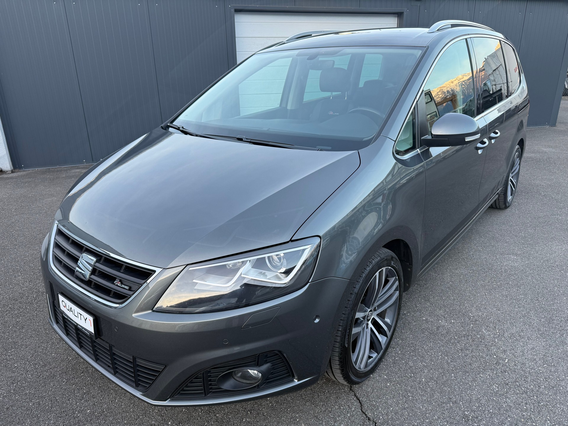 SEAT Alhambra 2.0 TDI FR Line-image-1