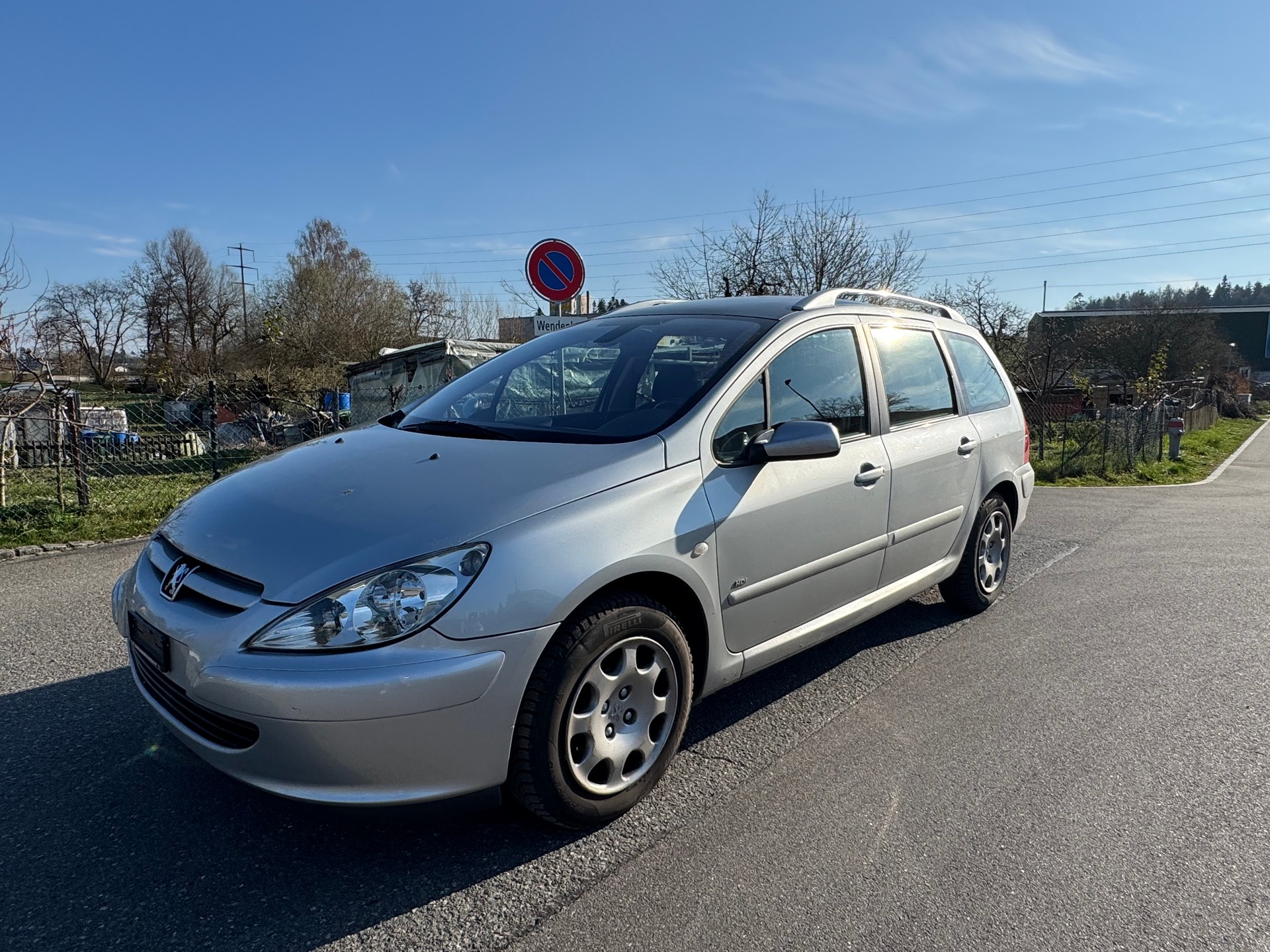 PEUGEOT 307 2.0 HDI XT-image-2