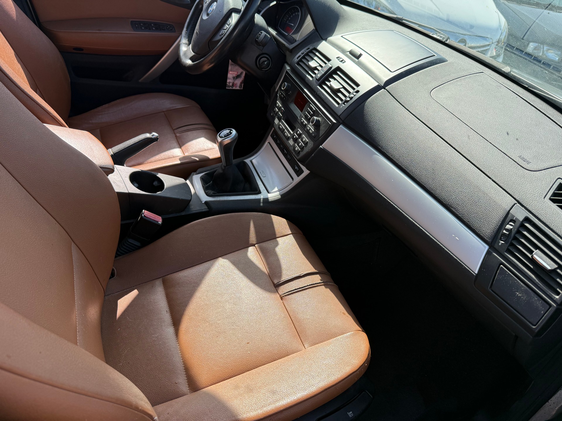 BMW X3 xDrive 20i (2.0i)-image-6