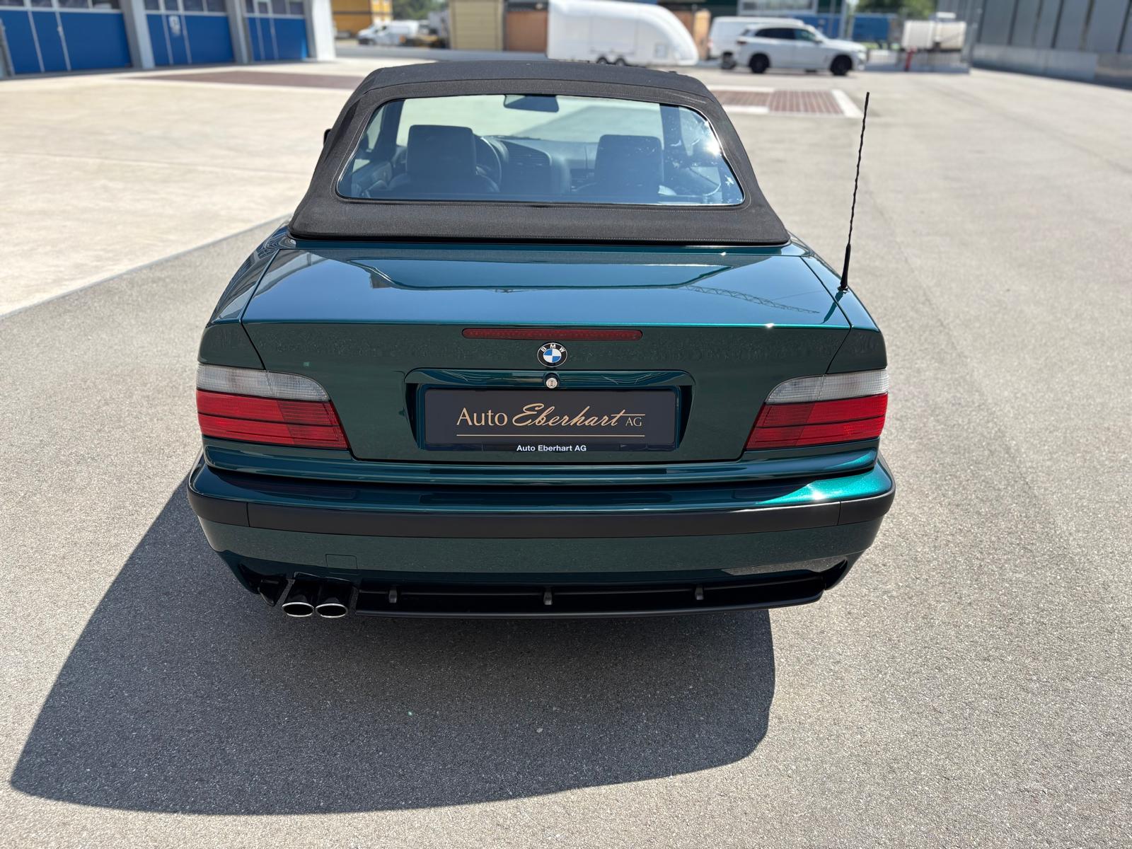 BMW 328i Cabrio-image-4