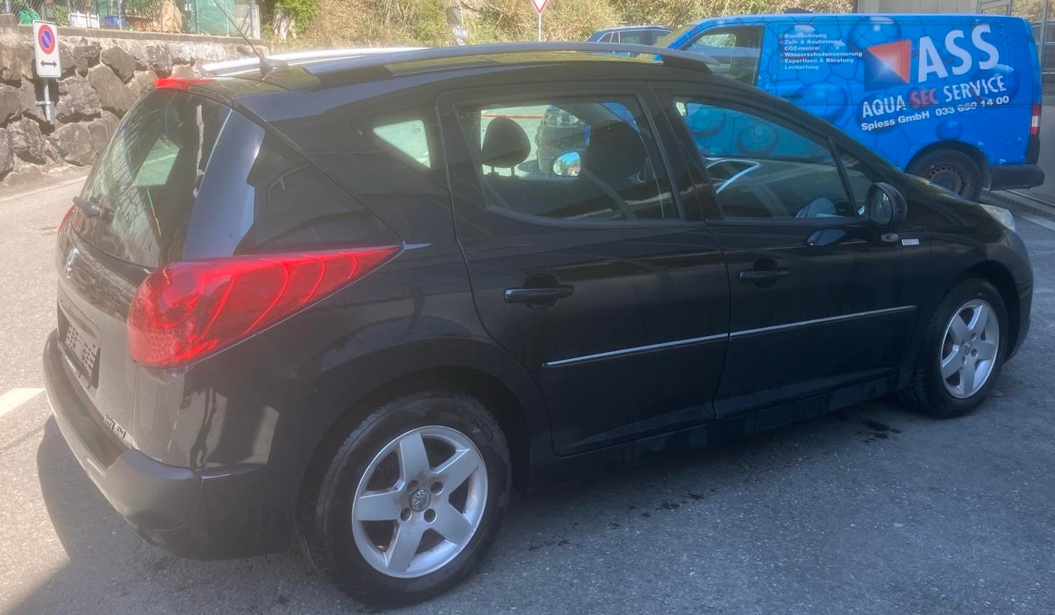 PEUGEOT 207 SW 1.4 16V-image-2