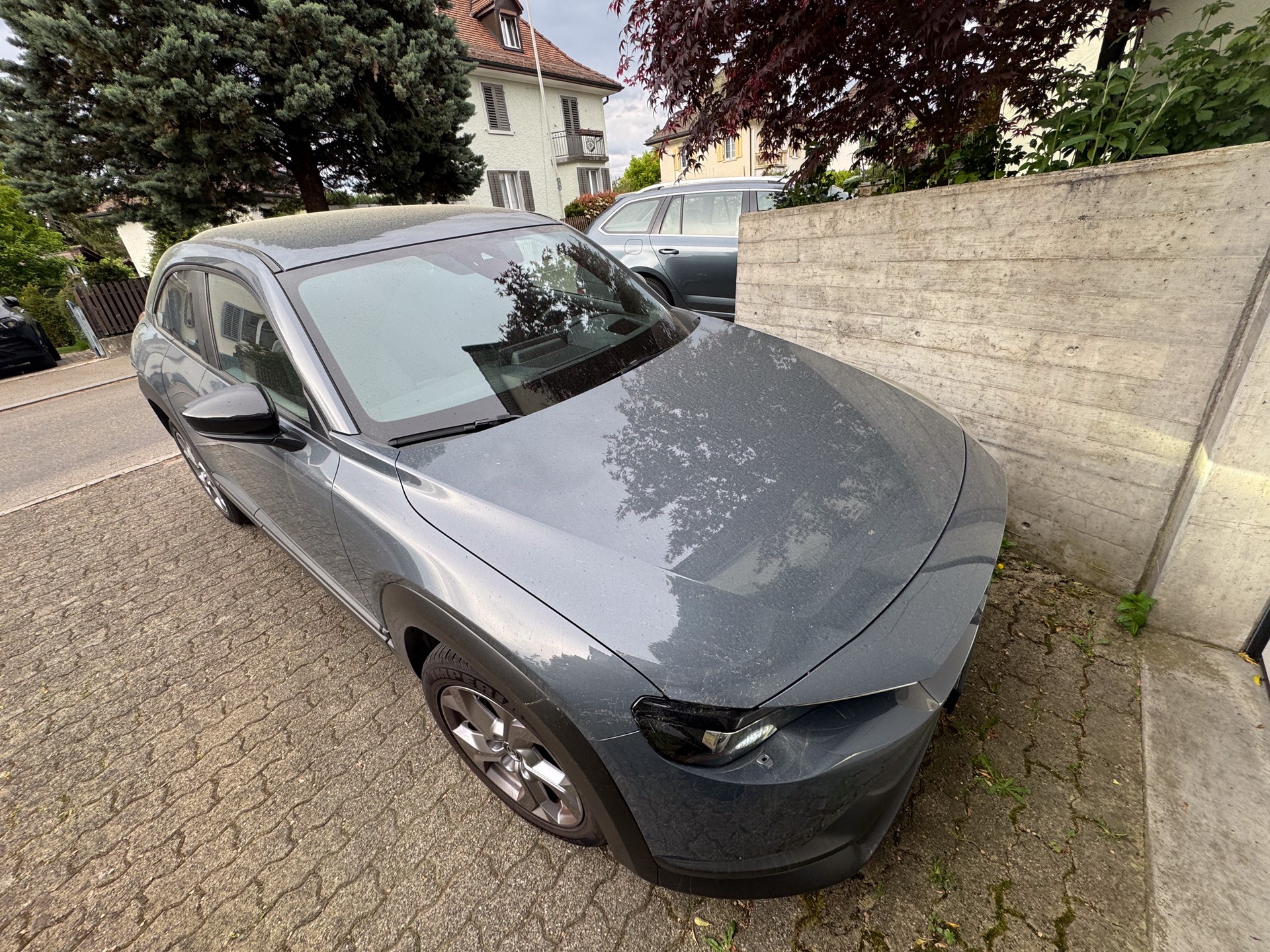 MAZDA MX-30 e-Skyactiv Ambition Plus-image-1