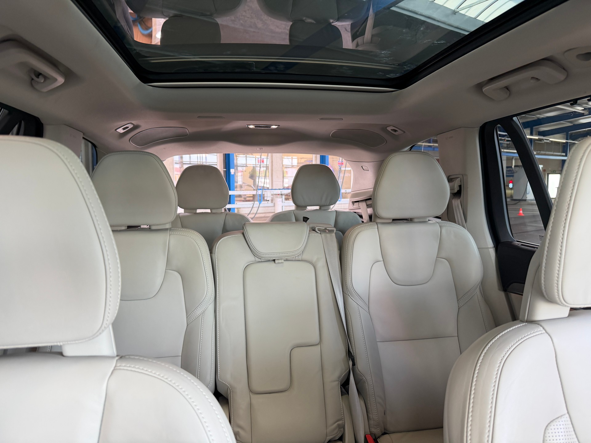 VOLVO XC90 T8 eAWD Inscription 7Plätze. eAWD-image-26