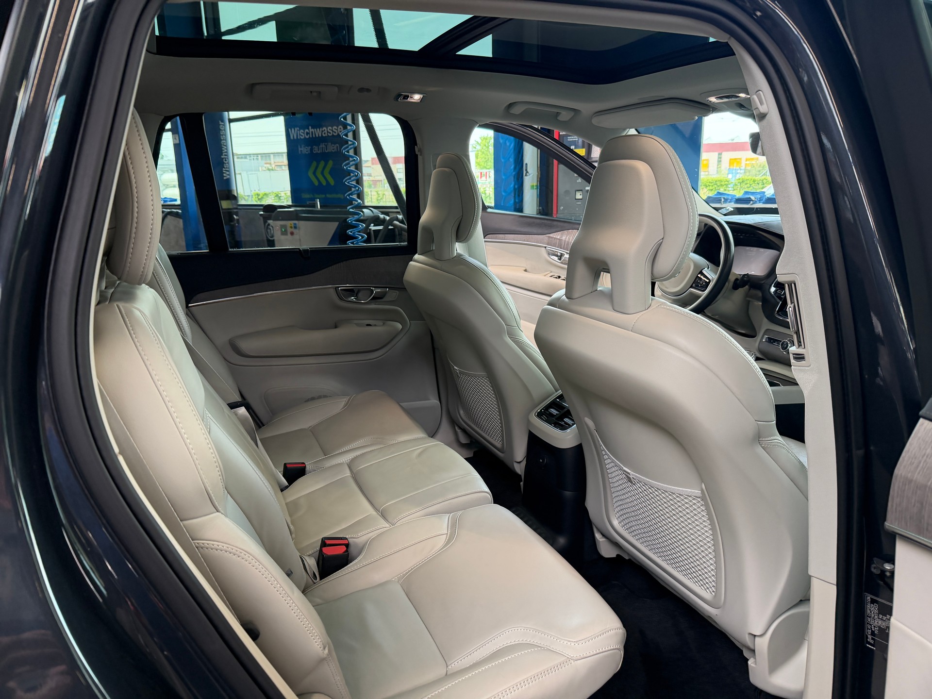 VOLVO XC90 T8 eAWD Inscription 7Plätze. eAWD-image-27