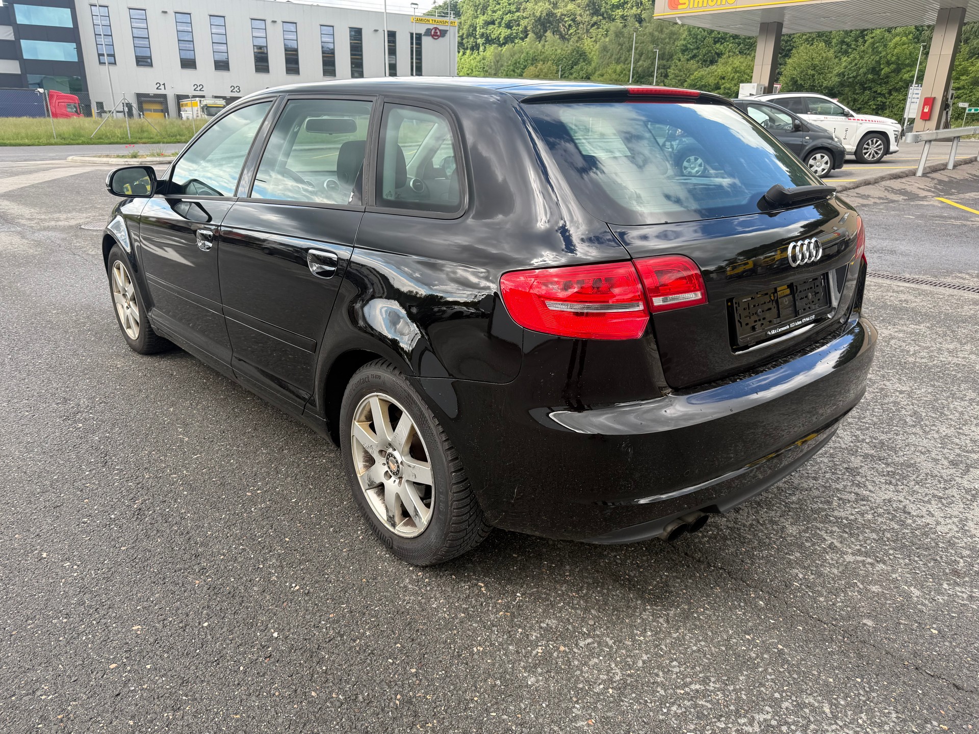 AUDI A3 Sportback 1.8 TFSI Attraction S-tronic-image-1