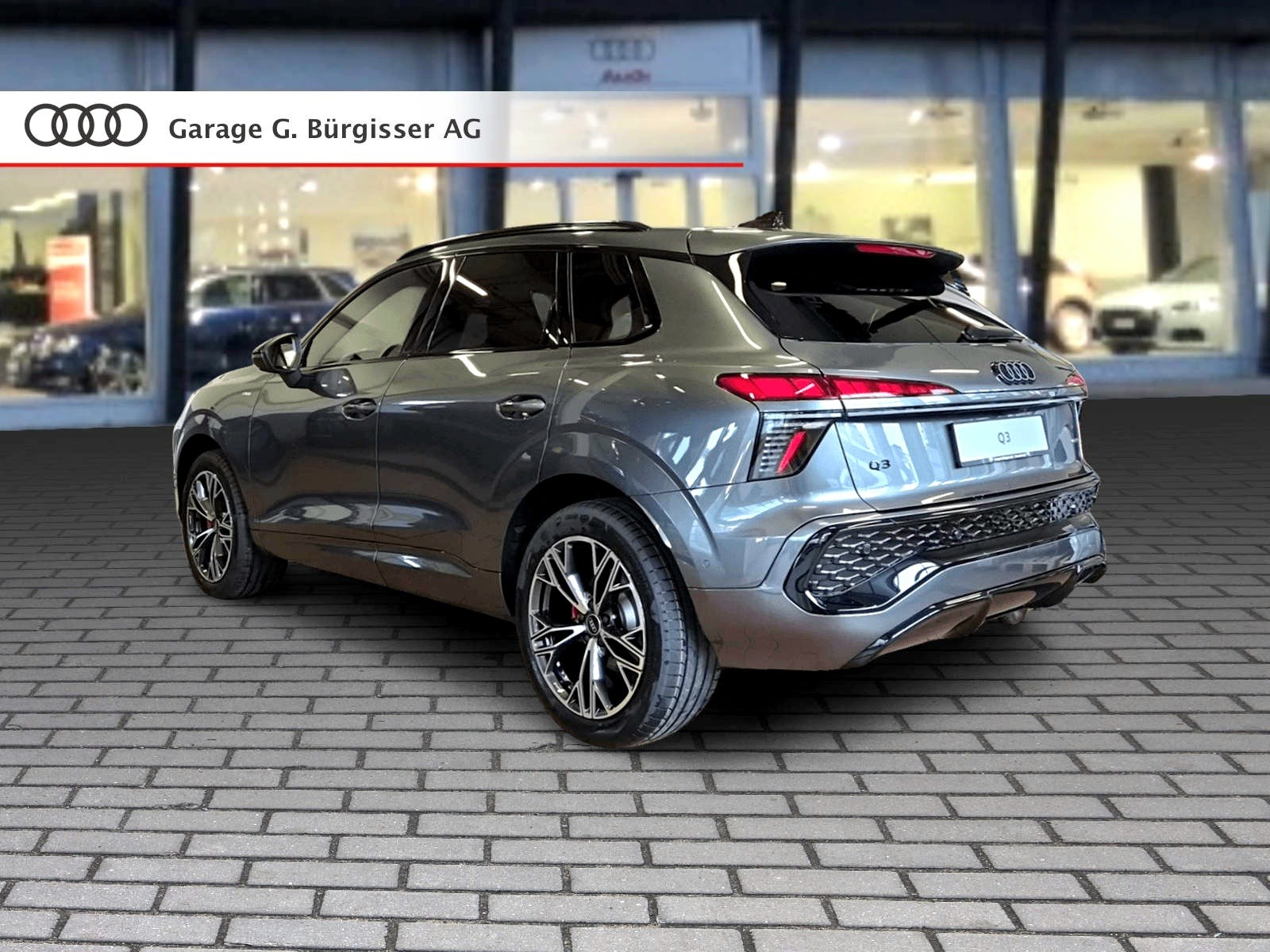 AUDI Q3 SUV TFSI quattro 150 kW S tronic Daytonagrau Perleffekt-showroom-element-3