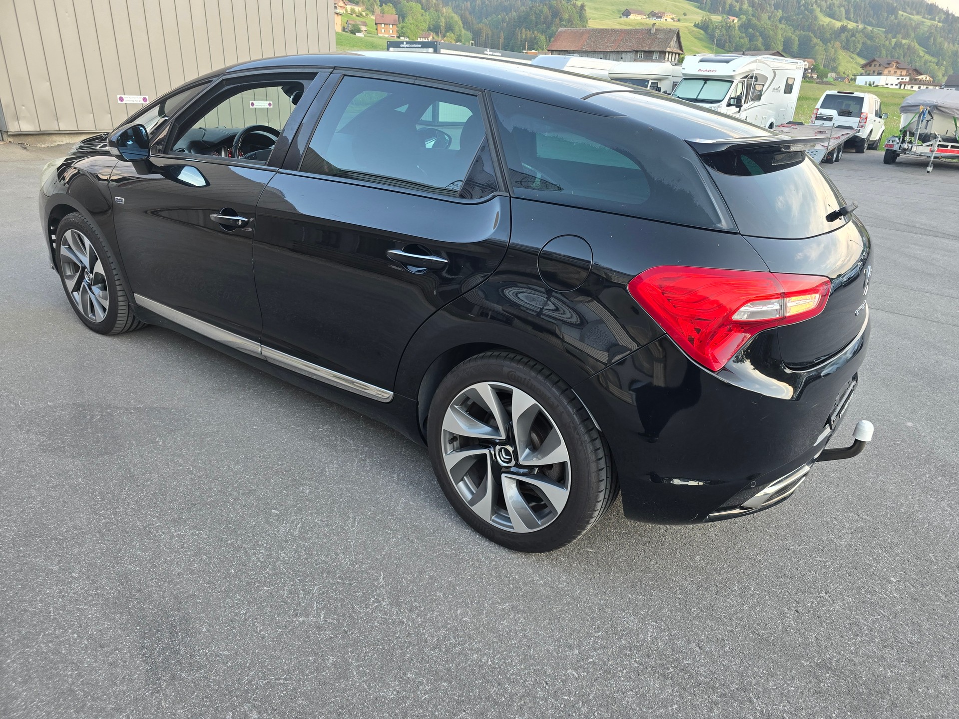DS AUTOMOBILES DS5 HYbrid4 200 Sport Chic EGS6-image-9