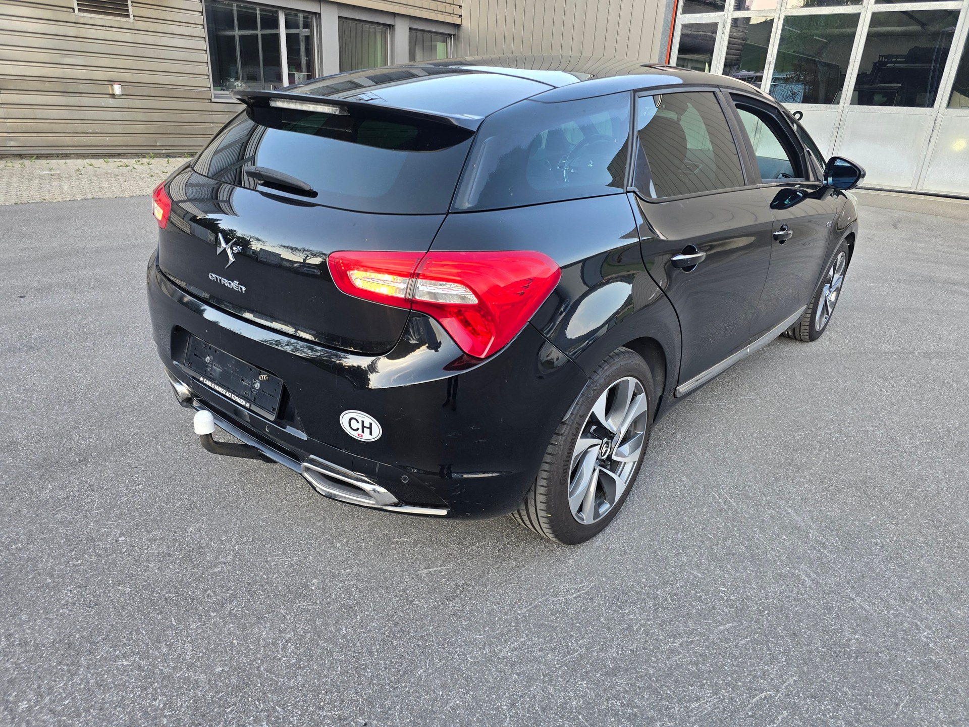 DS AUTOMOBILES DS5 HYbrid4 200 Sport Chic EGS6-image-5