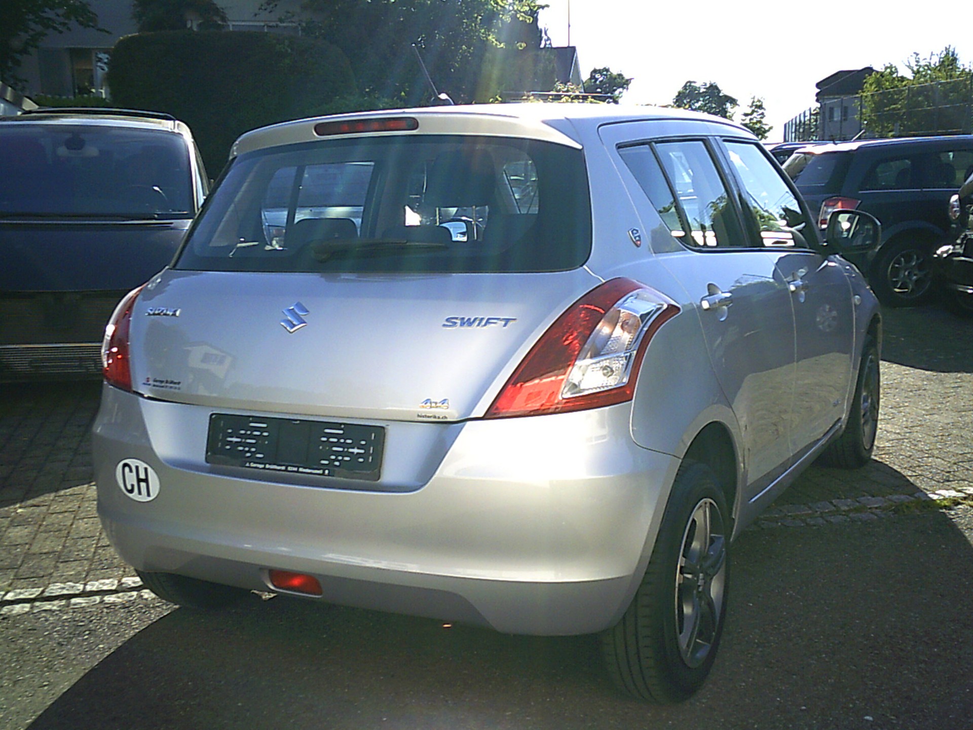 SUZUKI Swift 1.2i 16V PizSulai 4x4-image-3