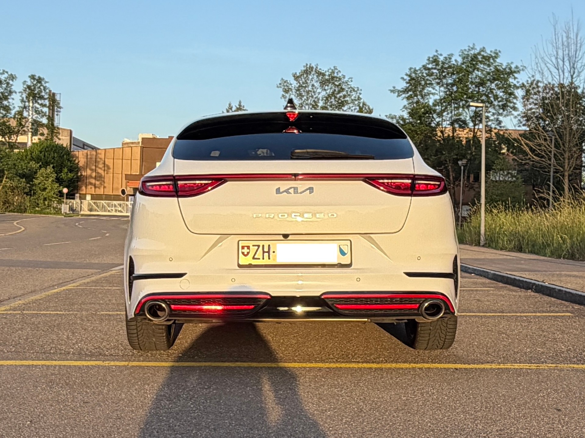 KIA ProCeed 1.6 T-GDi GT-image-4