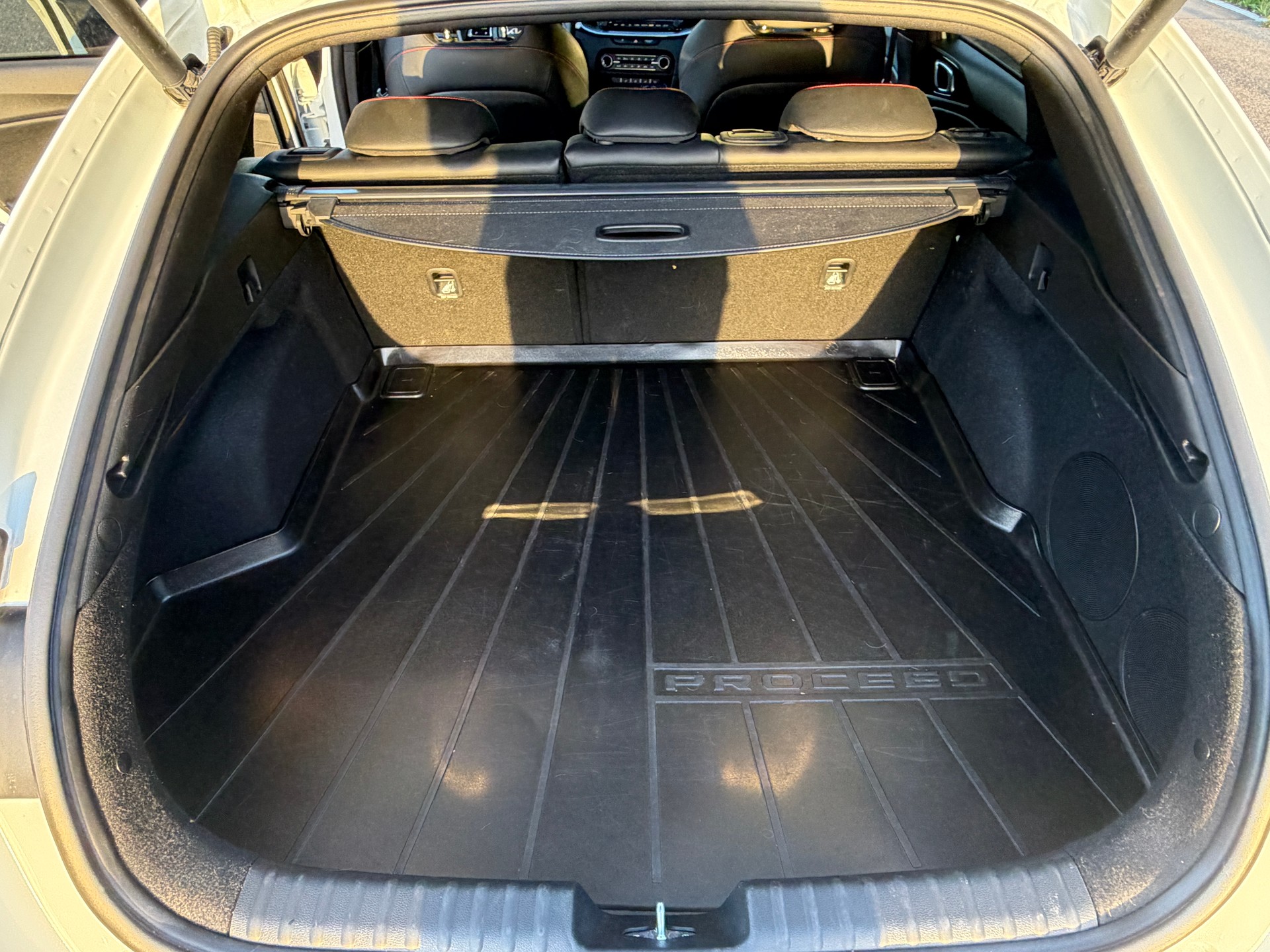 KIA ProCeed 1.6 T-GDi GT-image-10
