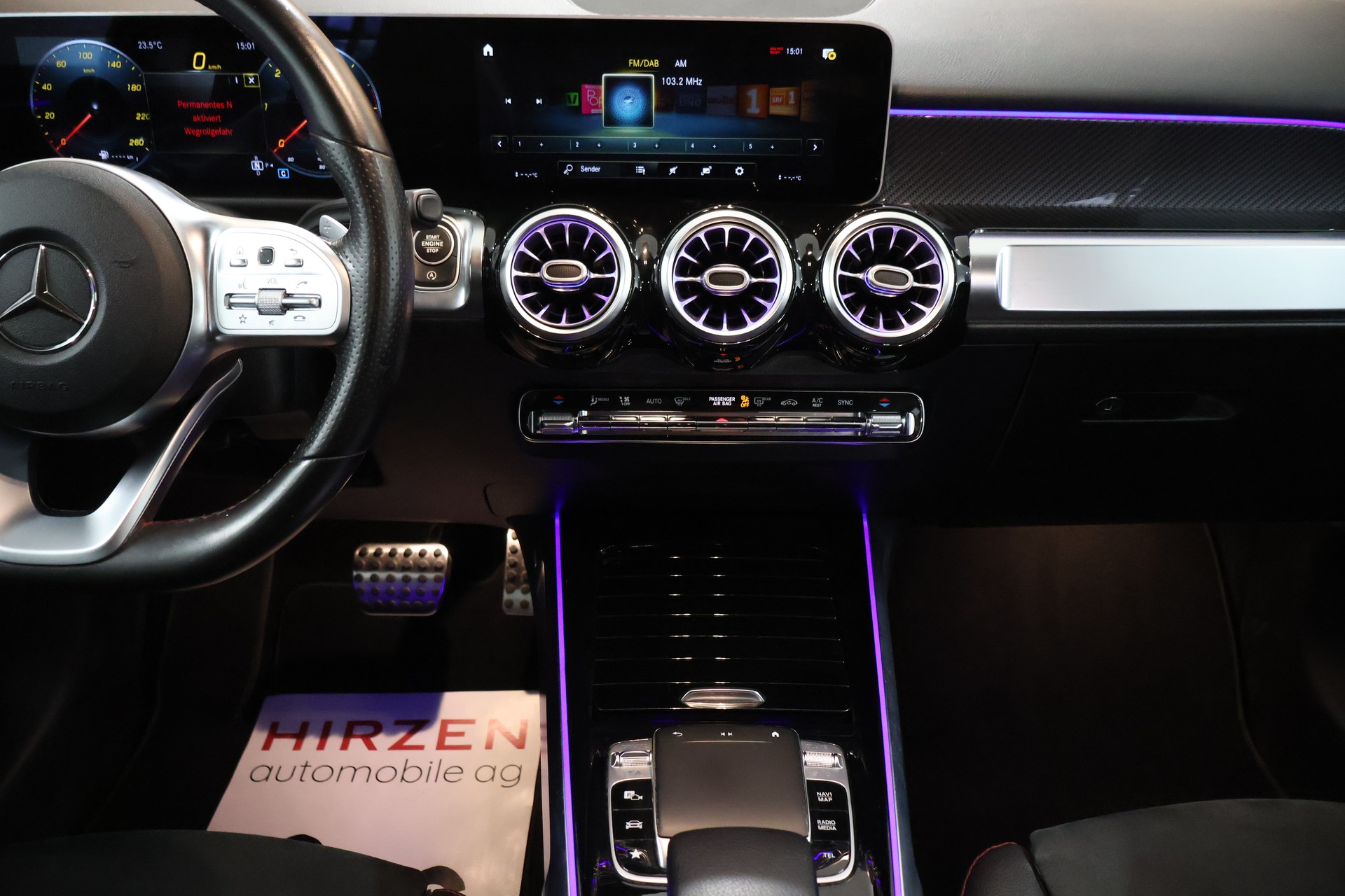 MERCEDES-BENZ GLB 220 d 4Matic AMG Line 8G-Tronic-image-20
