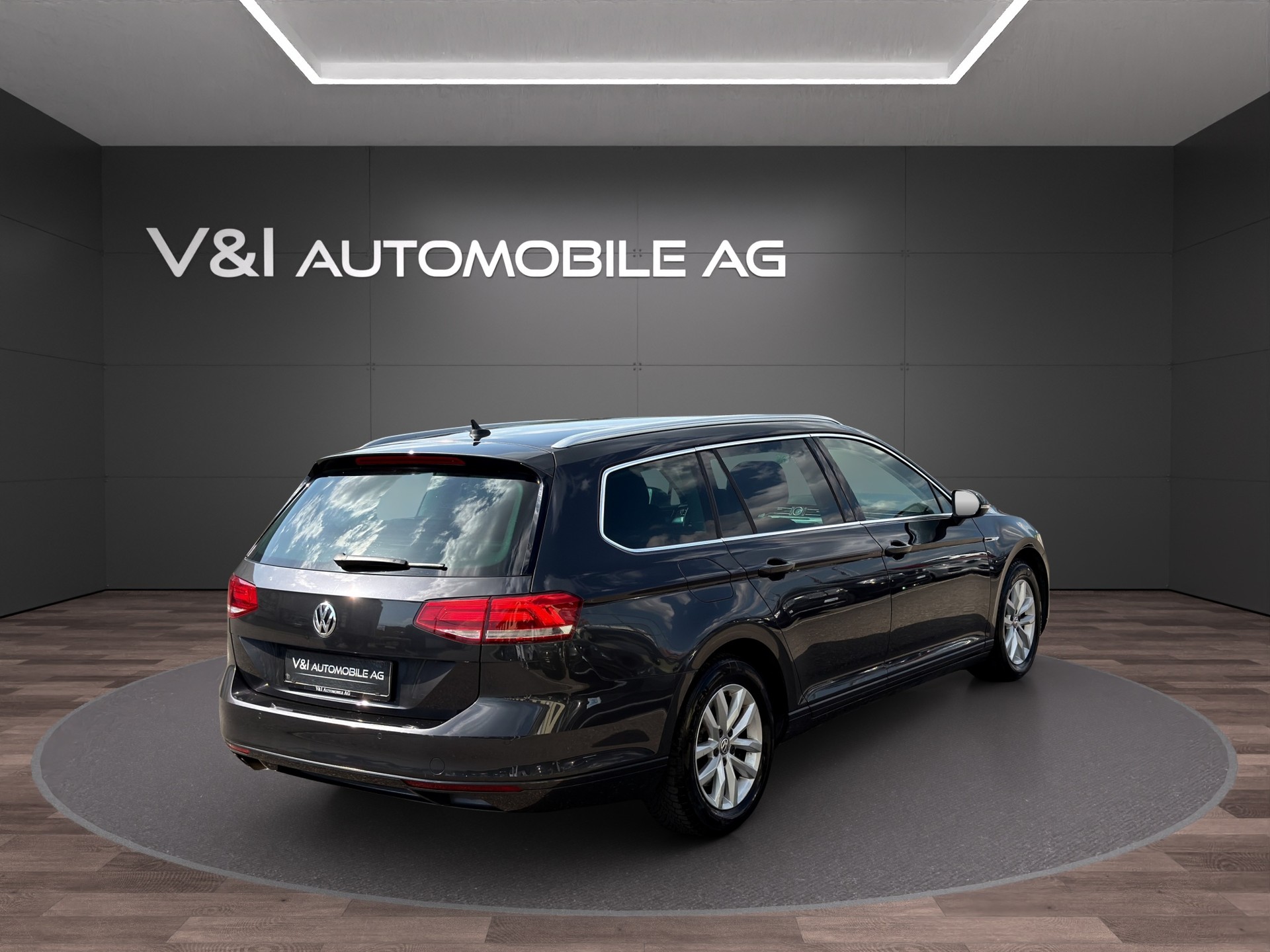 VW Passat Variant 2.0 TDI BMT Comfortline DSG 4Motion-showroom-element-3